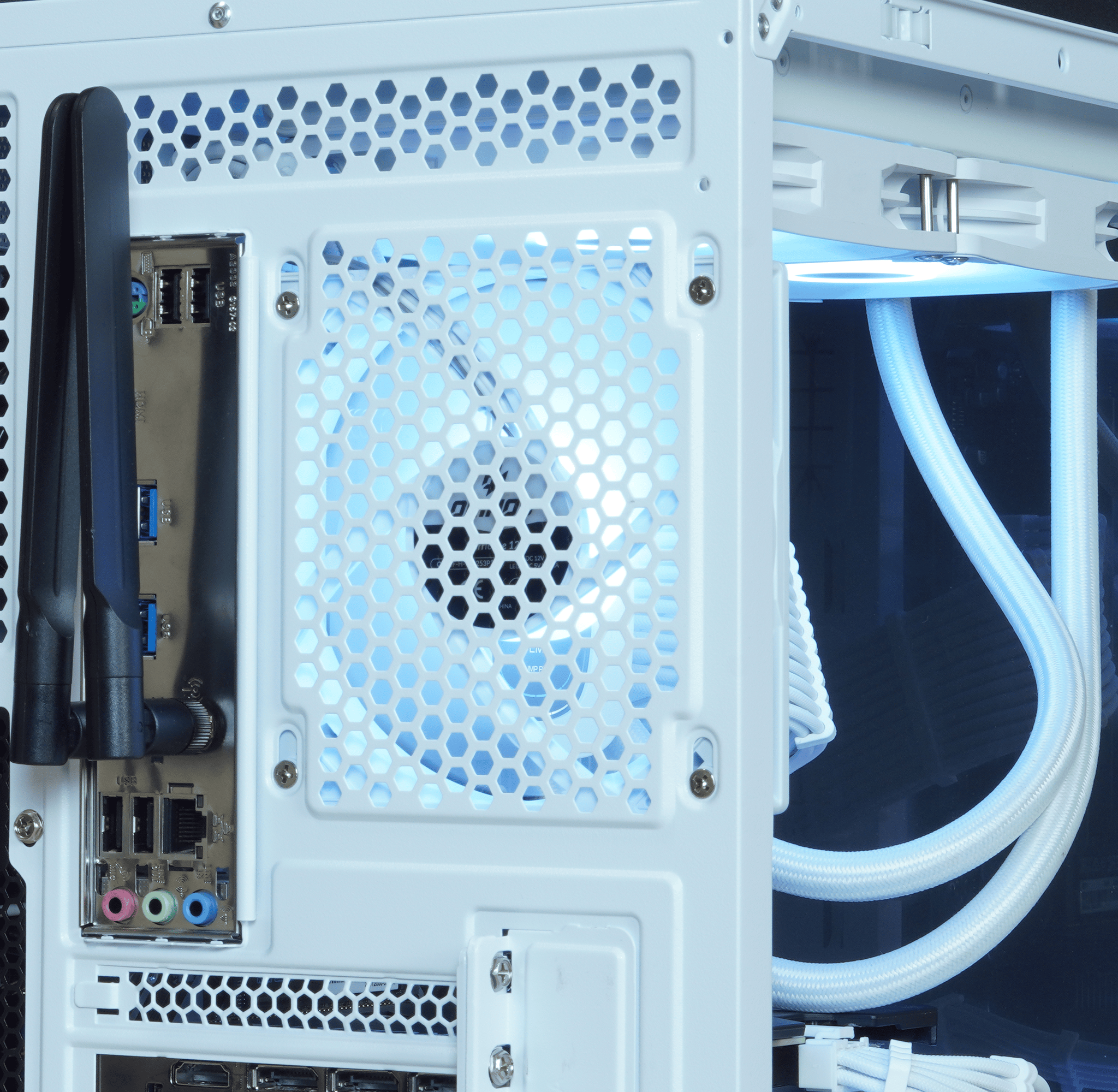 🪽HALO🪽RTX 4060 Ti, Ryzen 5 5500, 32GB DDR4 RAM, 1TB SSD w/ Wifi |1440p Gaming PC|