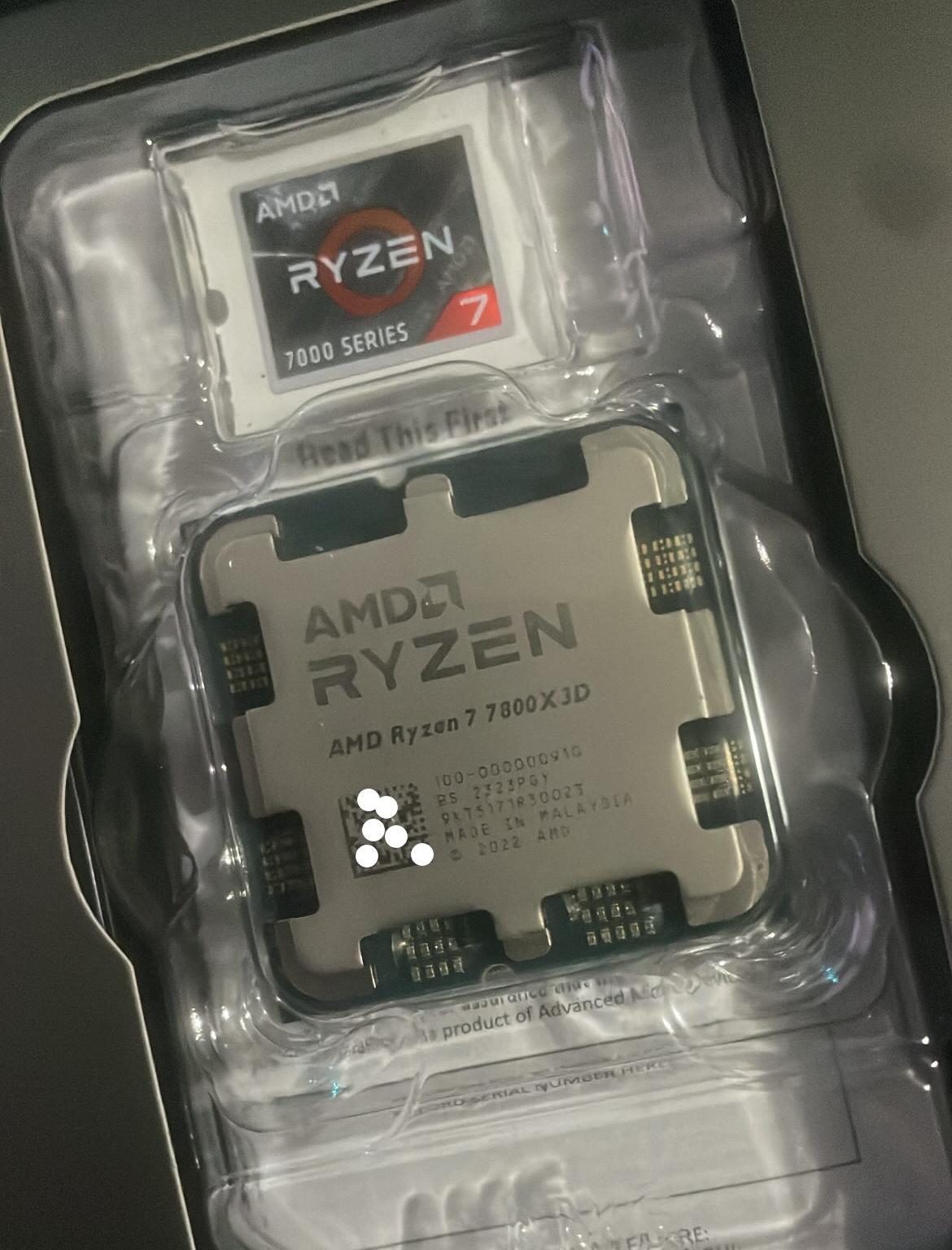 Ryzen 7 7800X3D + B650 - P WiFi MSI