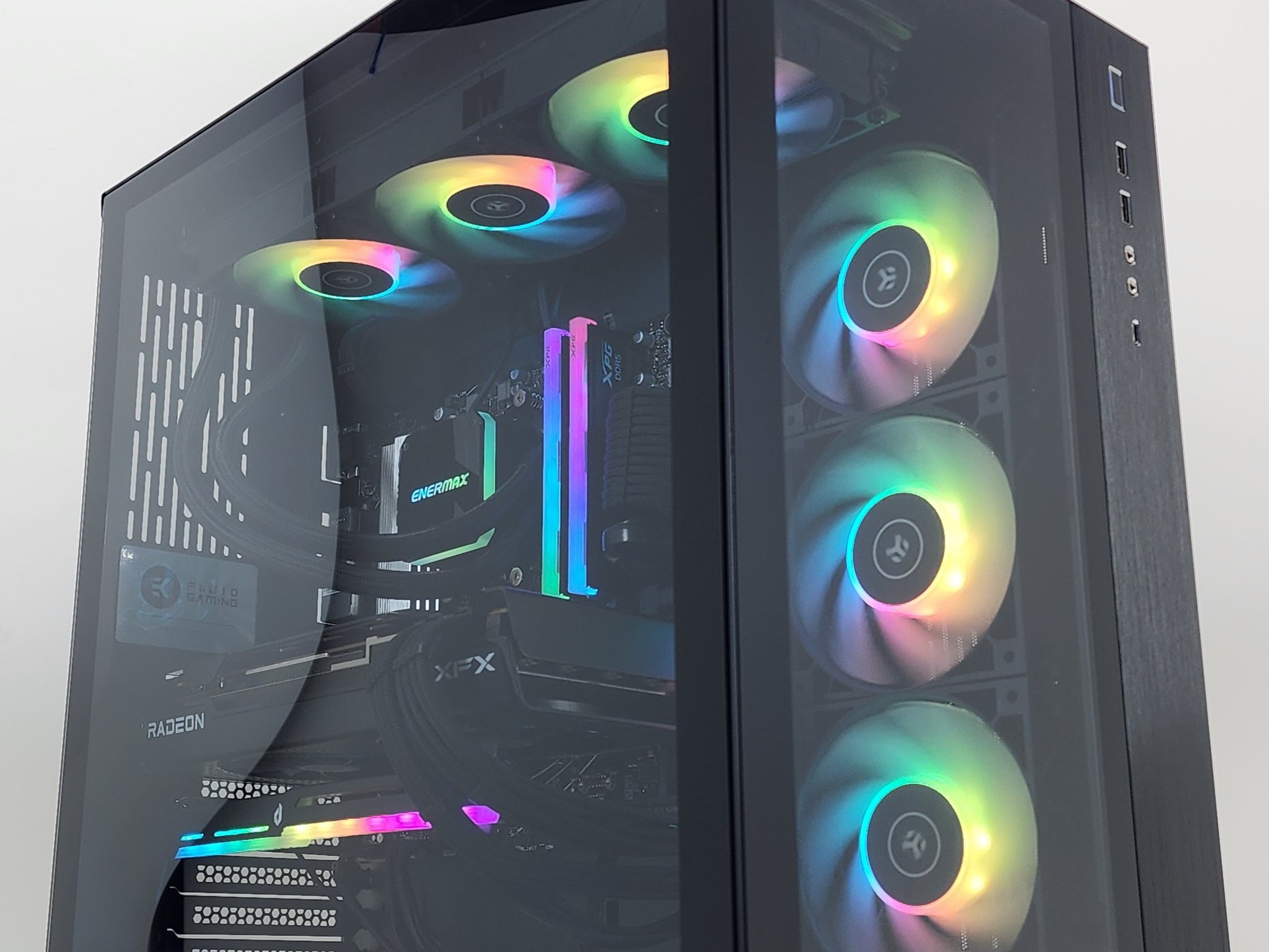 Gaming PC Ryzen 5 9600X 32GB RAM 1TB SSD RX 7700 XT 12GB Windows 11 Computer