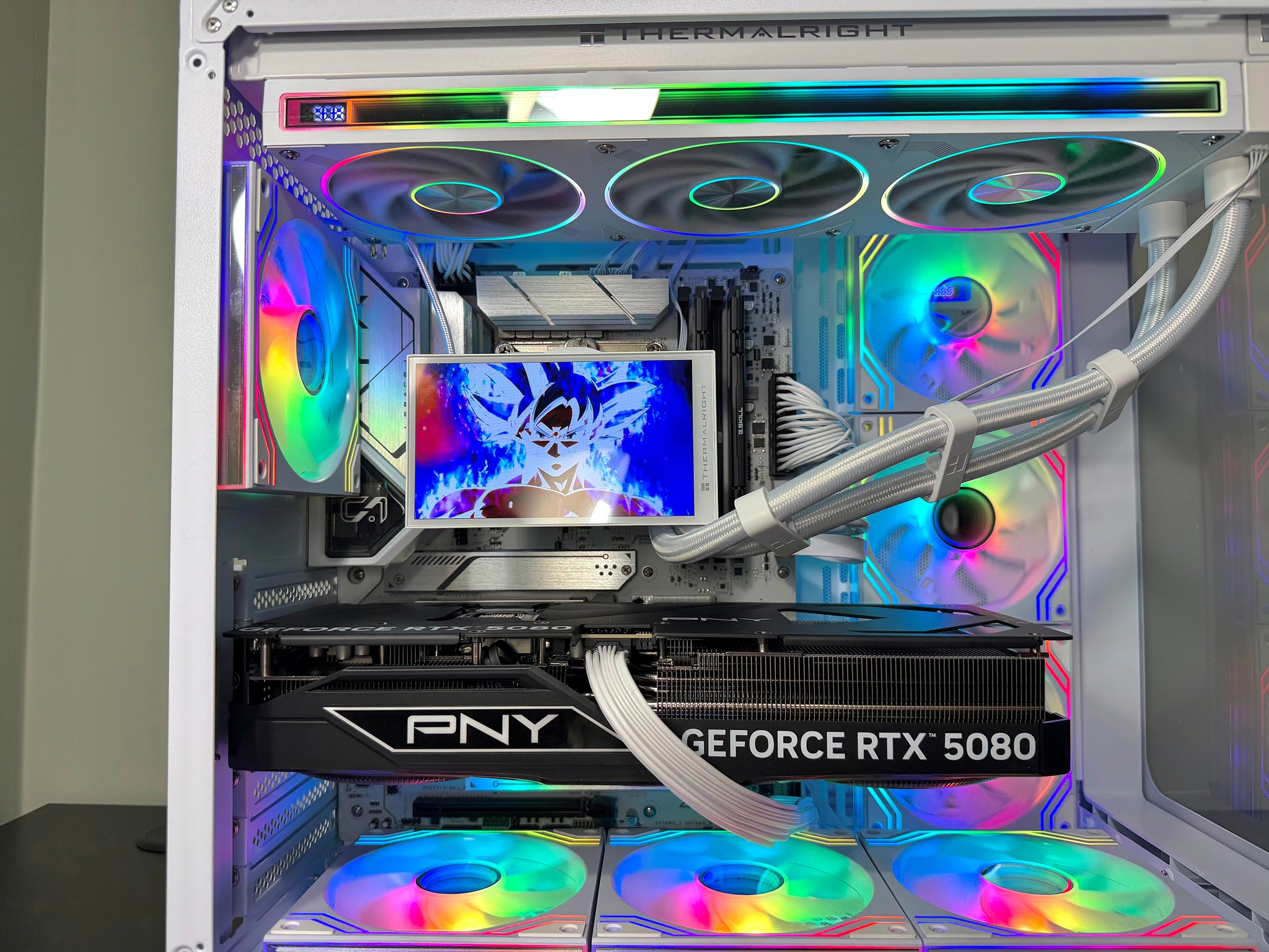 RTX 5080 | i9 14900kf | 32GB DDR5 | 2TB SSD | 5.5in LCD screen | 1000W Power Supply White Gaming PC