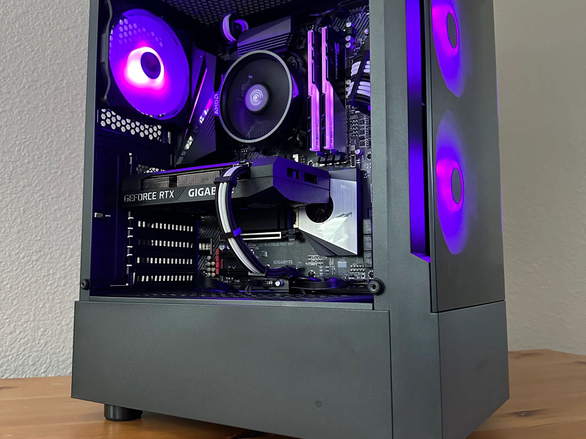 1080P Gaming PC | RTX 3060 ti | AMD Ryzen 7 5700G | 32GB 3600 MHZ RAM | 1TB M.2 | Keyboard | Wifi