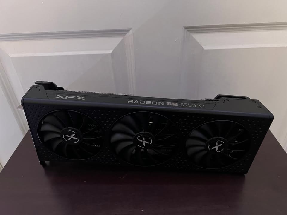 Used XFX QICK 319 RX 6750 XT 12GB