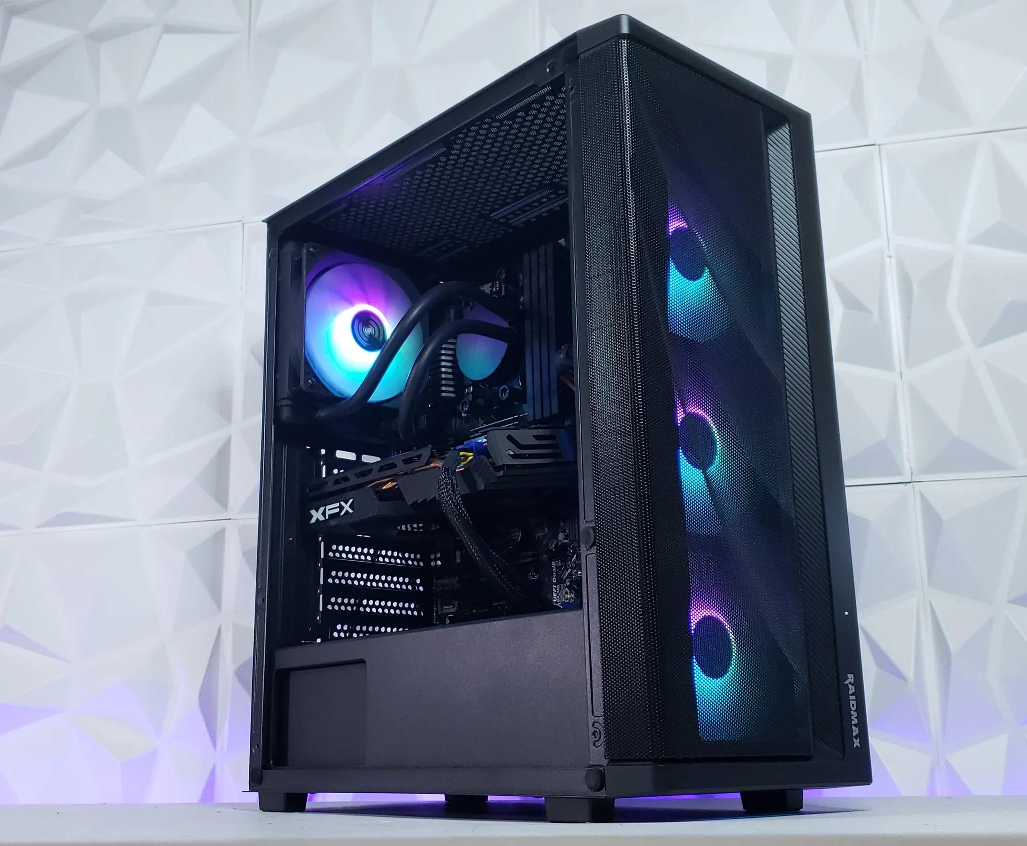 ✨ Liquid-Cooled 8-Core PC | FX-8120/RX 580✨