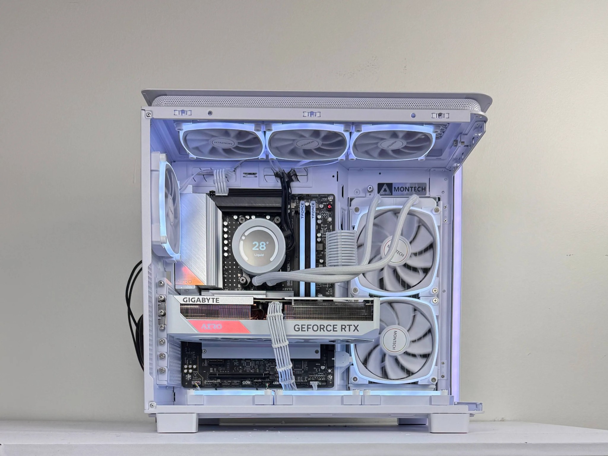 🌨 Blizzard 🌨  | 4k Streaming PC | Ryzen 7 7800X3D | Gigabyte RTX 4070 Ti | 32GB DDR5 6000MHz