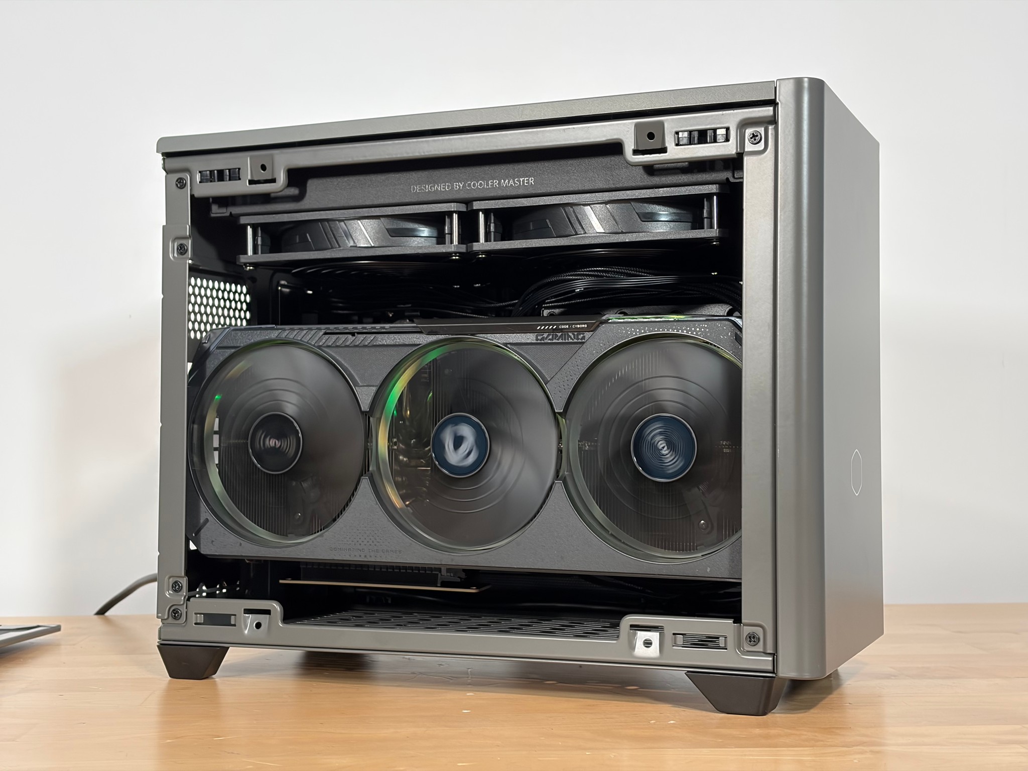 RTX 5070ti Ryzen 5 9600x SFF Gaming PC