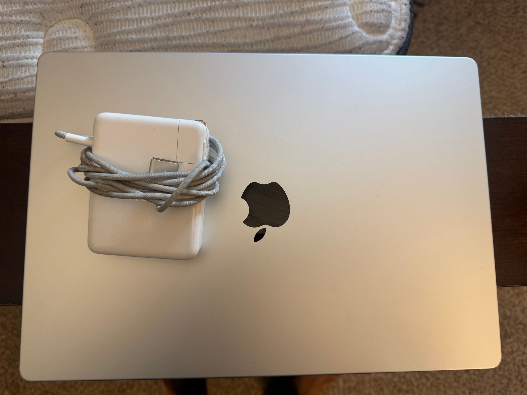 MacBook Pro - (M1 Pro, 32GB, 512GB SSD)-Used, Like New