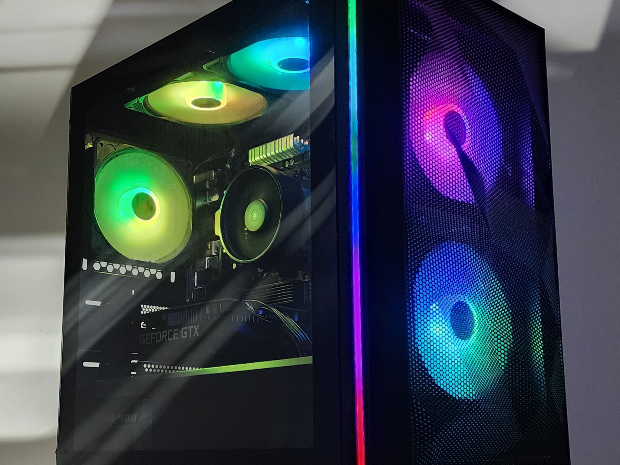 Gaming PC Ryzen 7 2700X 32GB RAM 256GB SSD + 1TB HDD GTX 1650 SUPER 4GB Windows 11 Computer