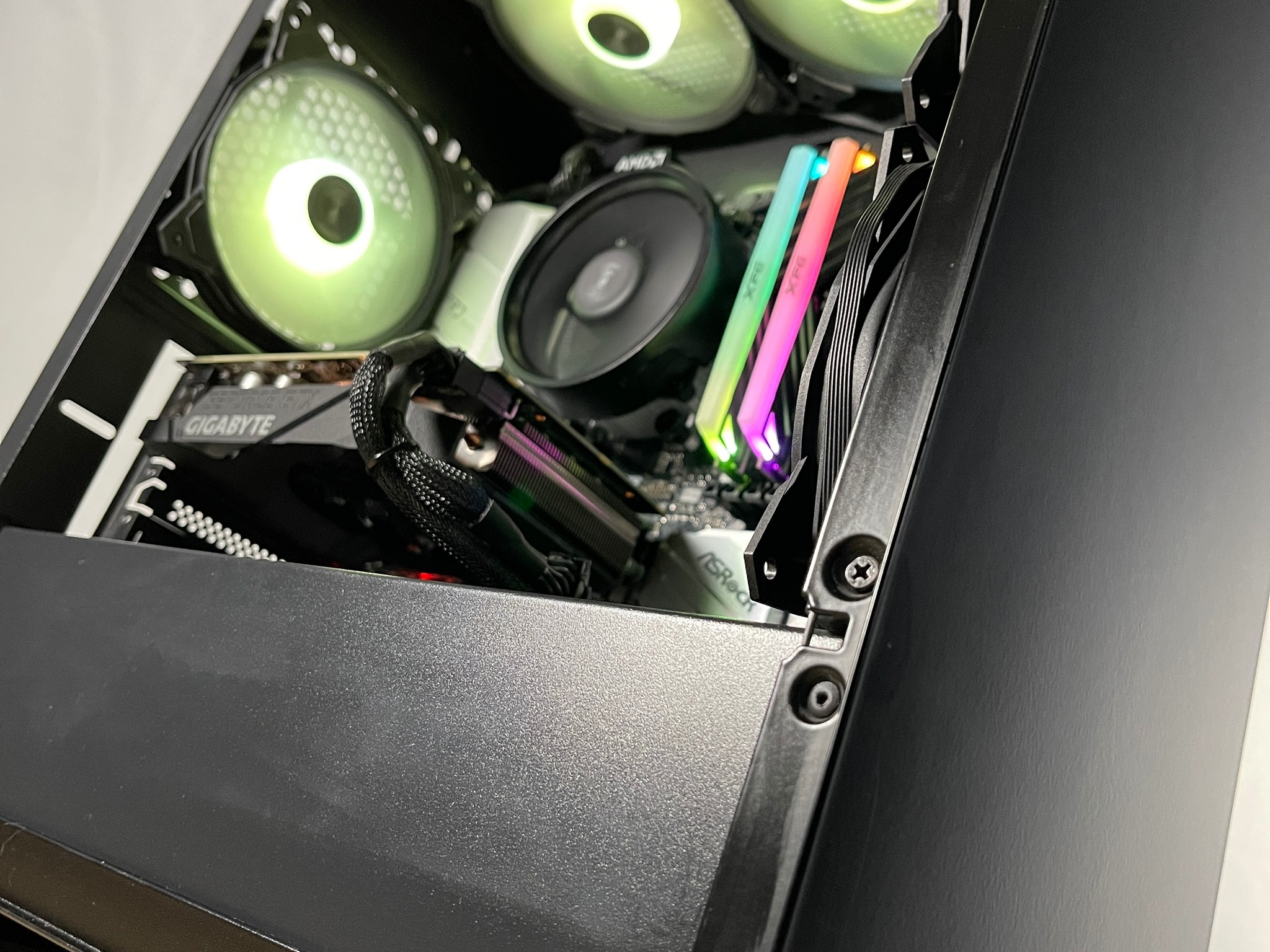 Gaming PC | RYZEN 5 3600 | GTX 1660 SUPER | 16GB DDR4 3600 | 1.5TB SSD