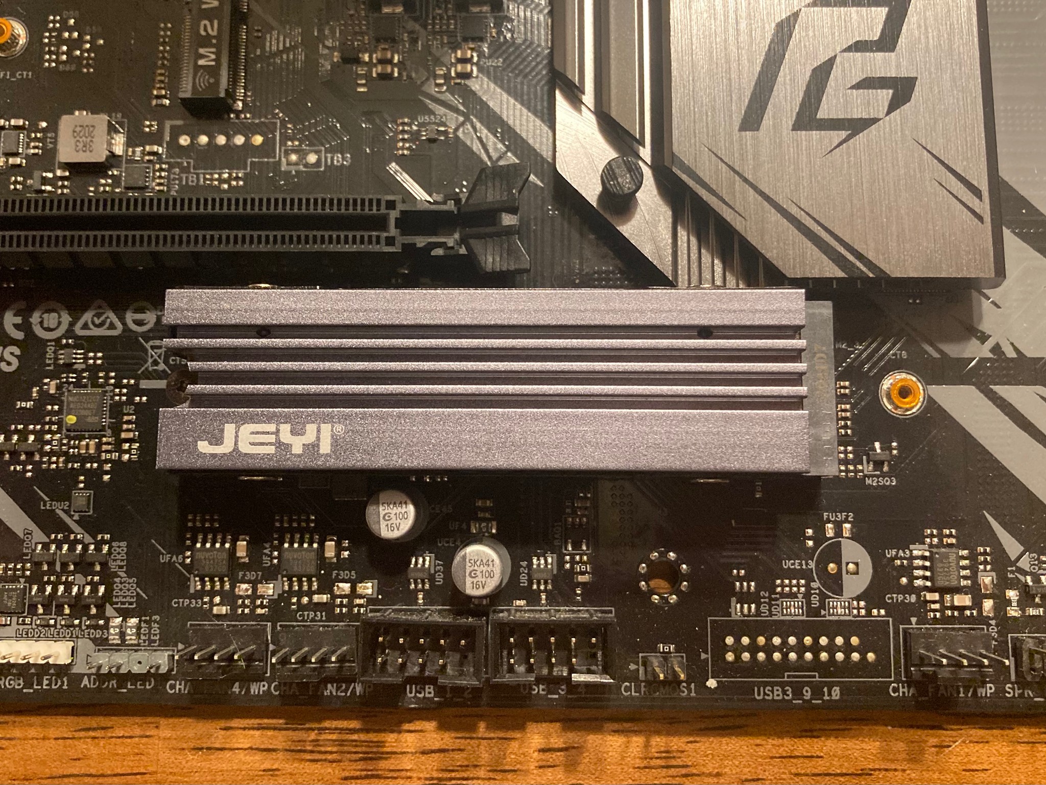(AM4 COMBO) ASRock B550 + Ryzen 5 3600 + RGB Cooler + 16GB RGB DDR4 + 500GB NVME SSD