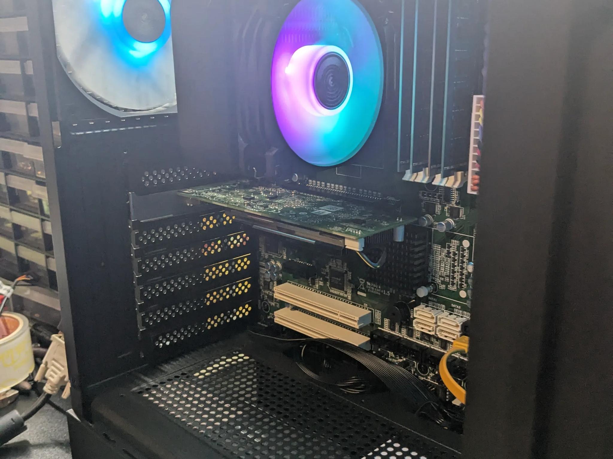 Ultra Budget RGB | i5-4570S, 16GB RAM, 480GB SSD, Nvidia 4GB Quadro, RGB, WiFi, Warranty