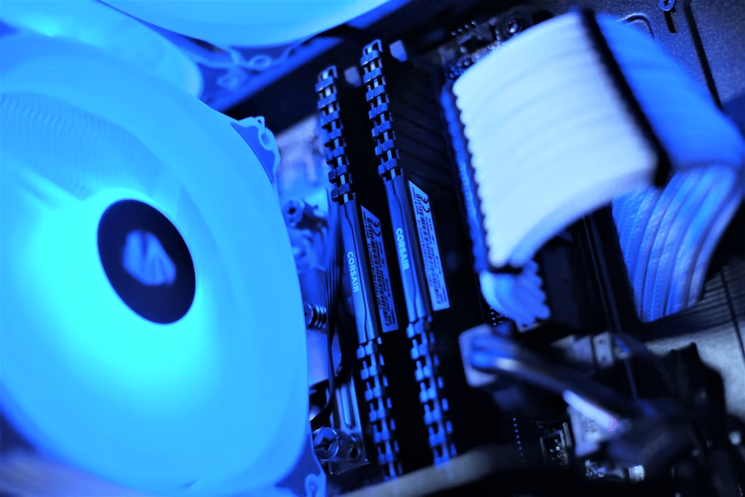 "δ CIRCINI" Desktop Gaming PC | Intel i5-9600K | Gigabyte GTX 1060 6GB | Corsair Vengeance LPX 16GB