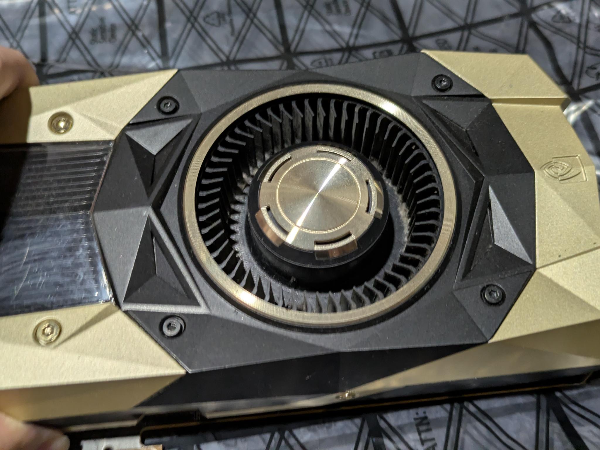NVIDIA TITAN V - Image 2