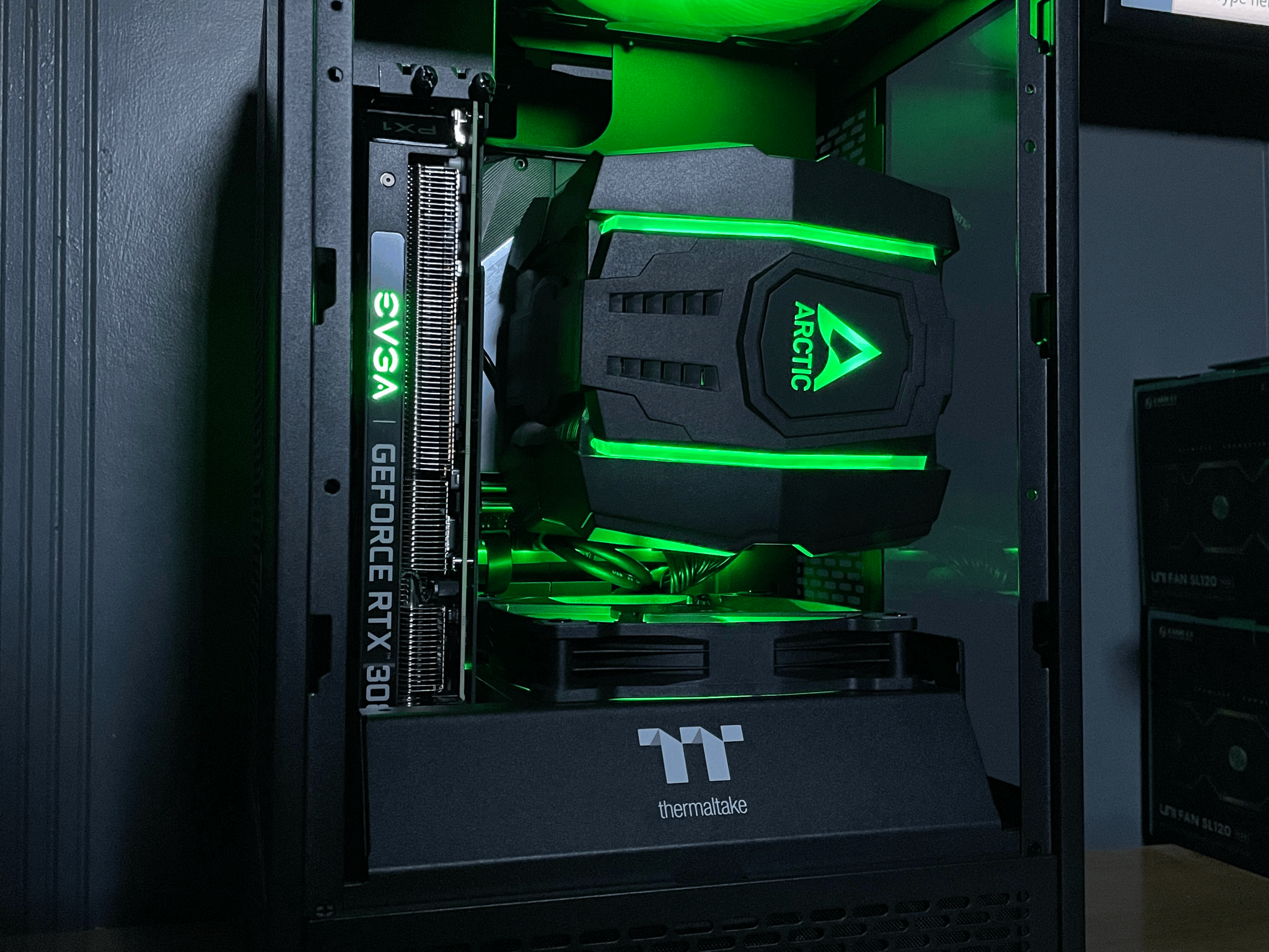"ITXbox" 3080 Gaming PC w/ Intel 12400F, 32GB RAM, 2TB SSD, Windows 10 Pro