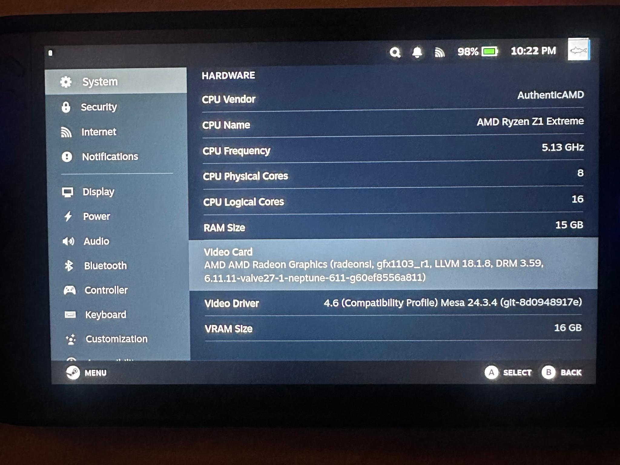 Legion Go S (Steam OS) Ryzen Z1E, 32gb DDR5, 1tb SSD