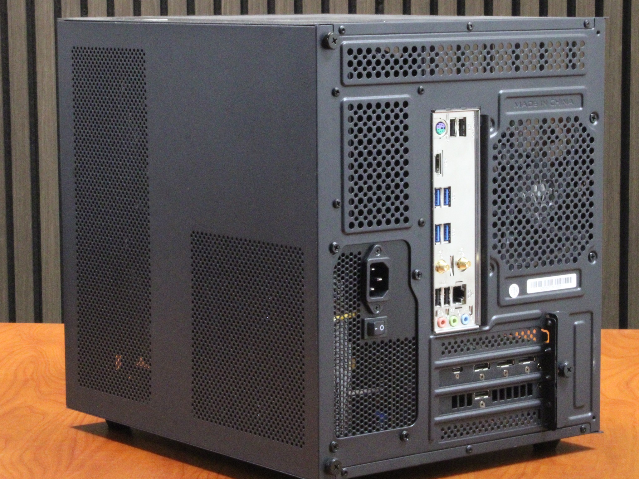 BUDGET GAMING PC - R5 5500 - RTX 2070 Super OC 8GB - 16GB DDR4 - 500GB NVME SSD