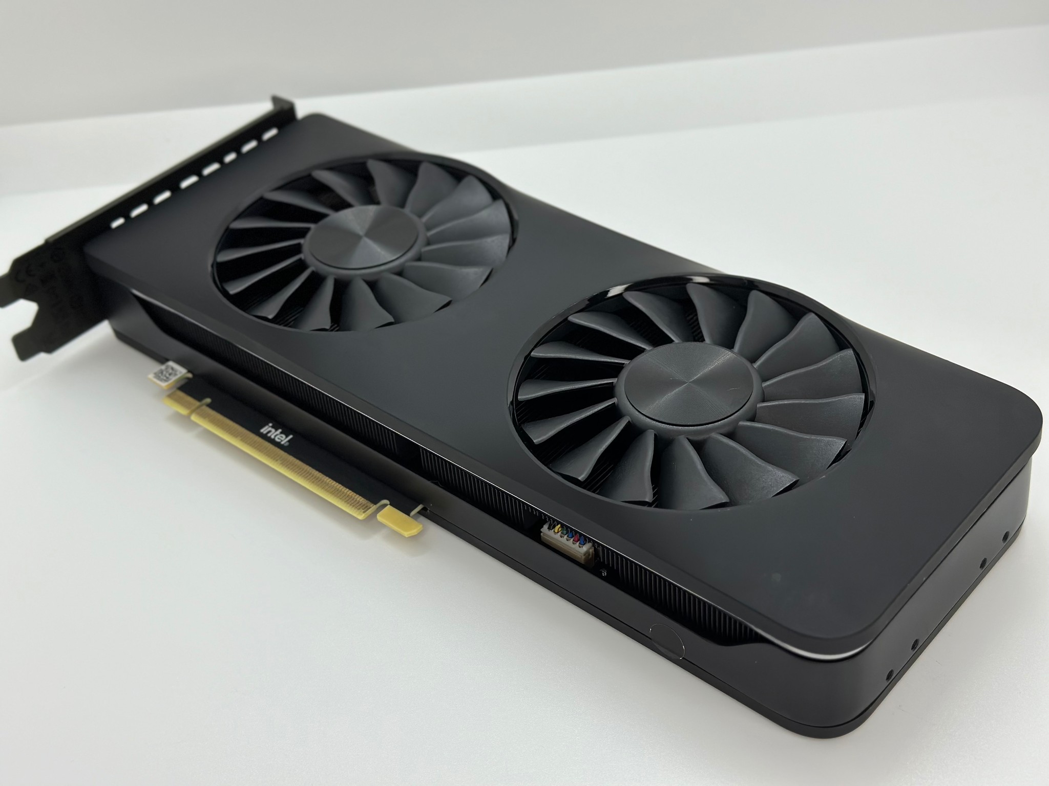 Stealth | 1080p Gaming/Esports/Streaming PC | Ryzen 5 3600x, Arc A750 8gb, 32gb DDR4, 1tb SSD