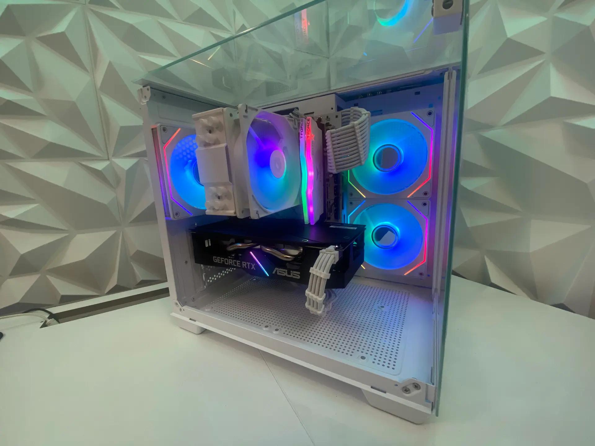 🎅🎅 White Elite Build – Ryzen 5 3600 + RTX 2060 | 1080p/1440p High FPS Ready