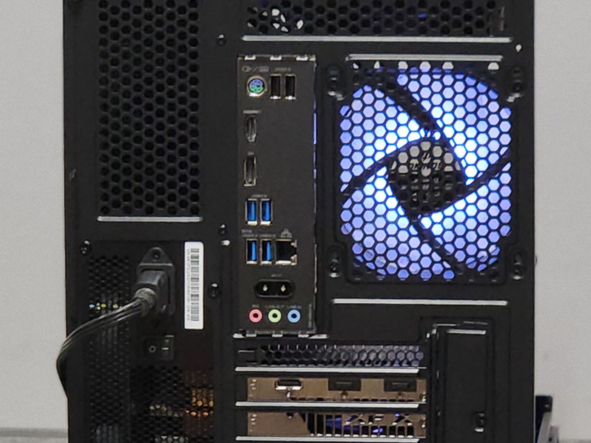 RX 9060 XT | Ryzen 7 5800XT | Liquid Cooled | Gaming PC | 32GB DDR4 | 1TB | Win 11 Pro
