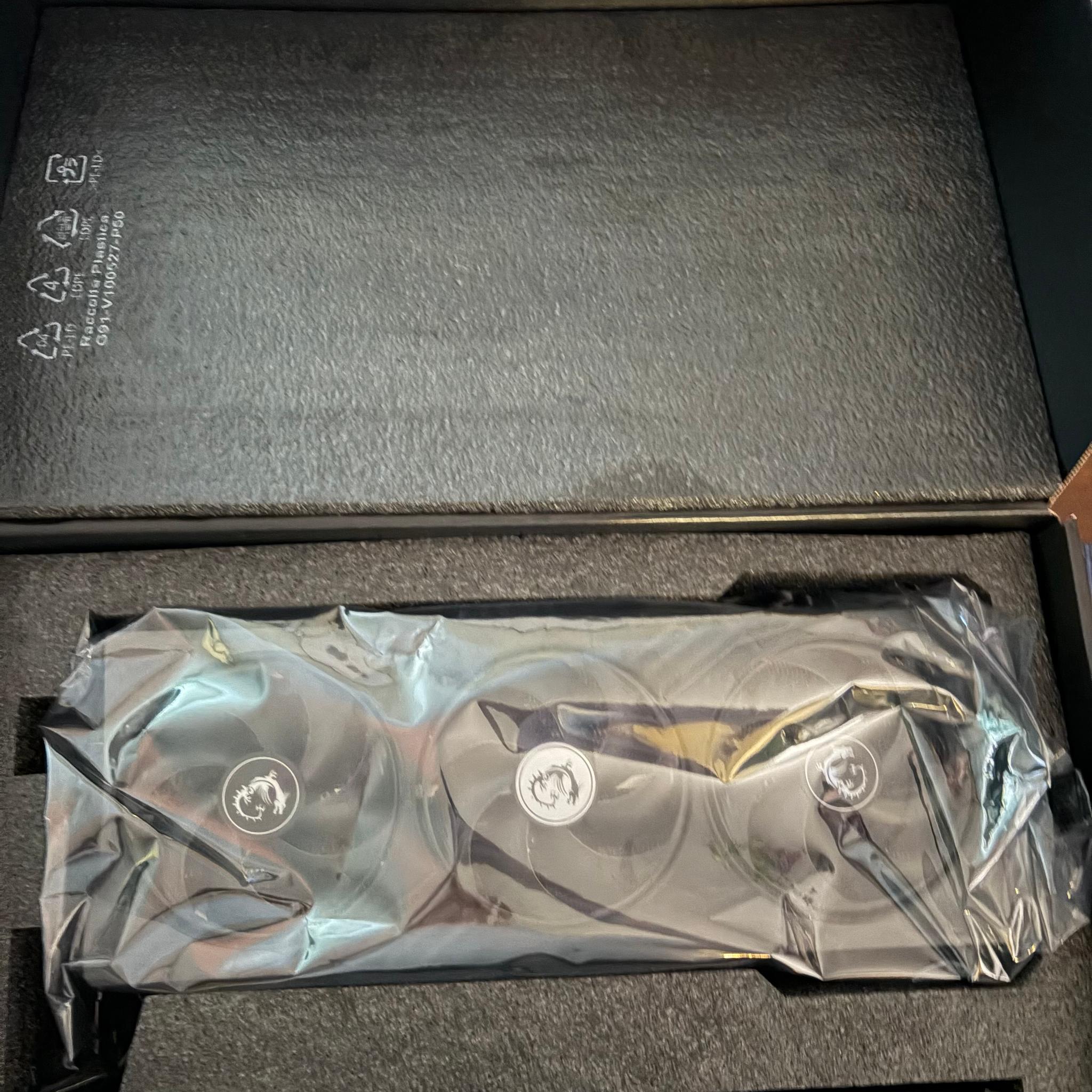 MSI GeForce RTX 5090 32G GAMING TRIO OC