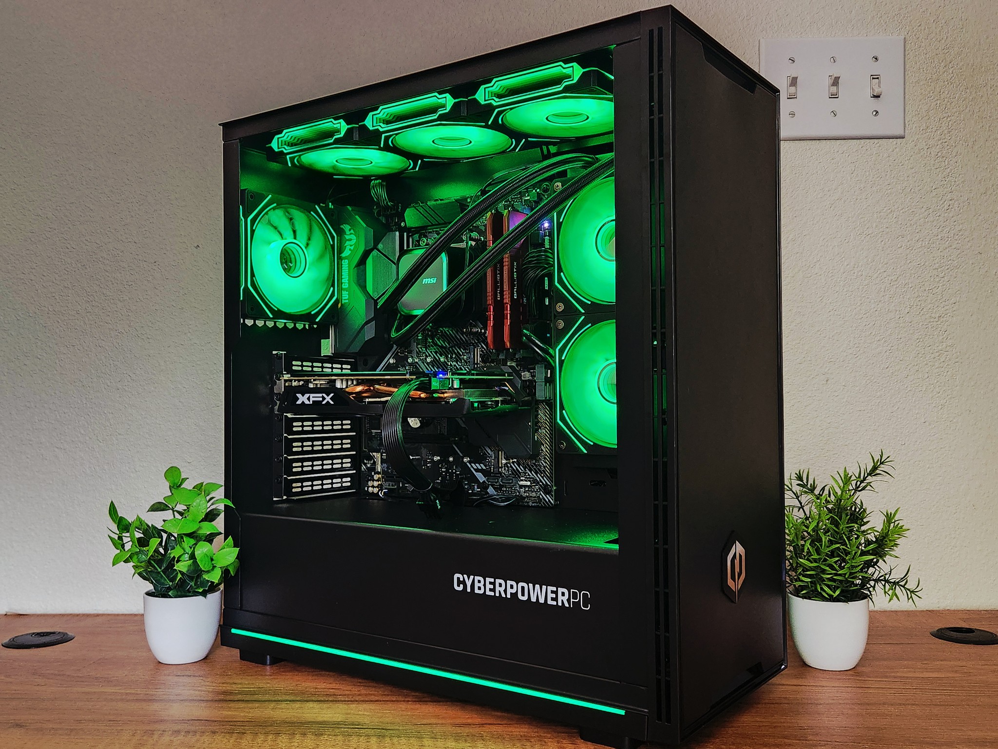 RX 570 8GB | Ryzen 5 2600 | 16GB RAM | 500GB SSD | WiFi + BT | WINDOWS 11 Pro