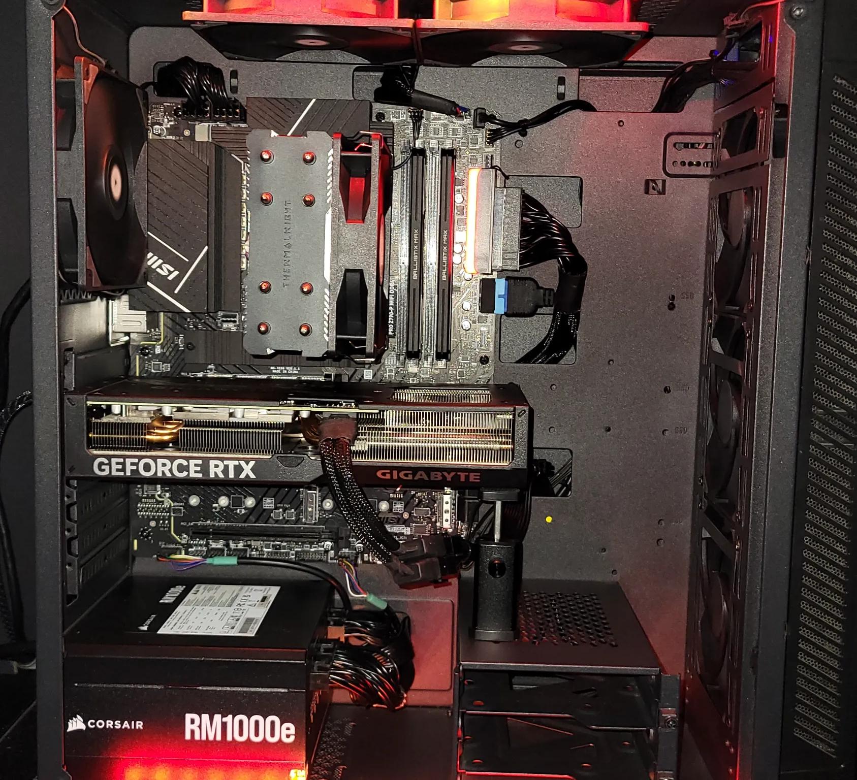 🔥 High-Performance Build – i5-14600KF | RTX 4070 Super OC | 4400MHz DDR4 | 1TB NVMe | 1000W PSU 🔥
