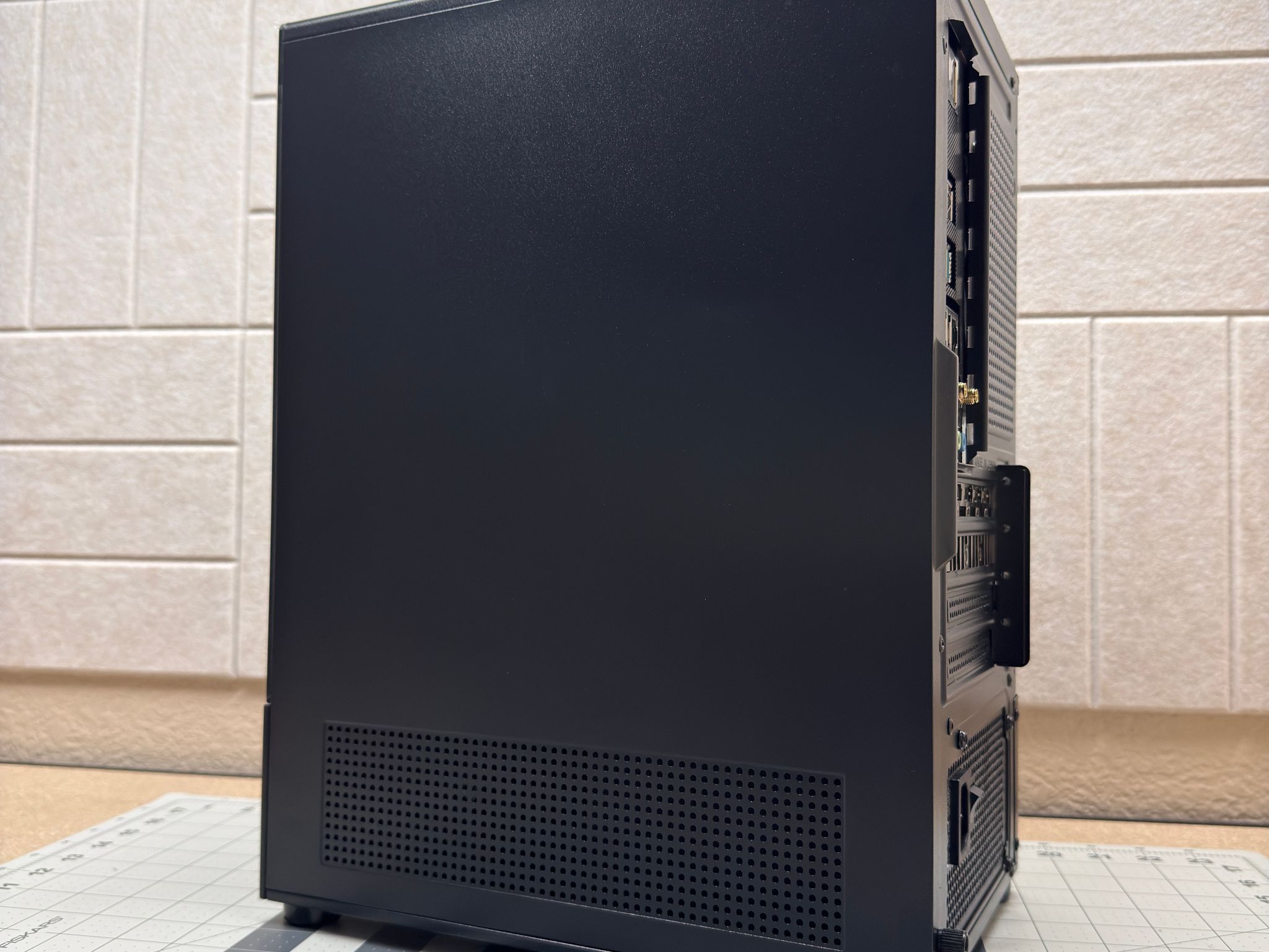 RTX 4060 | Intel i5-12490F | 4TB Storage | 16GB DRR5 Gaming PC