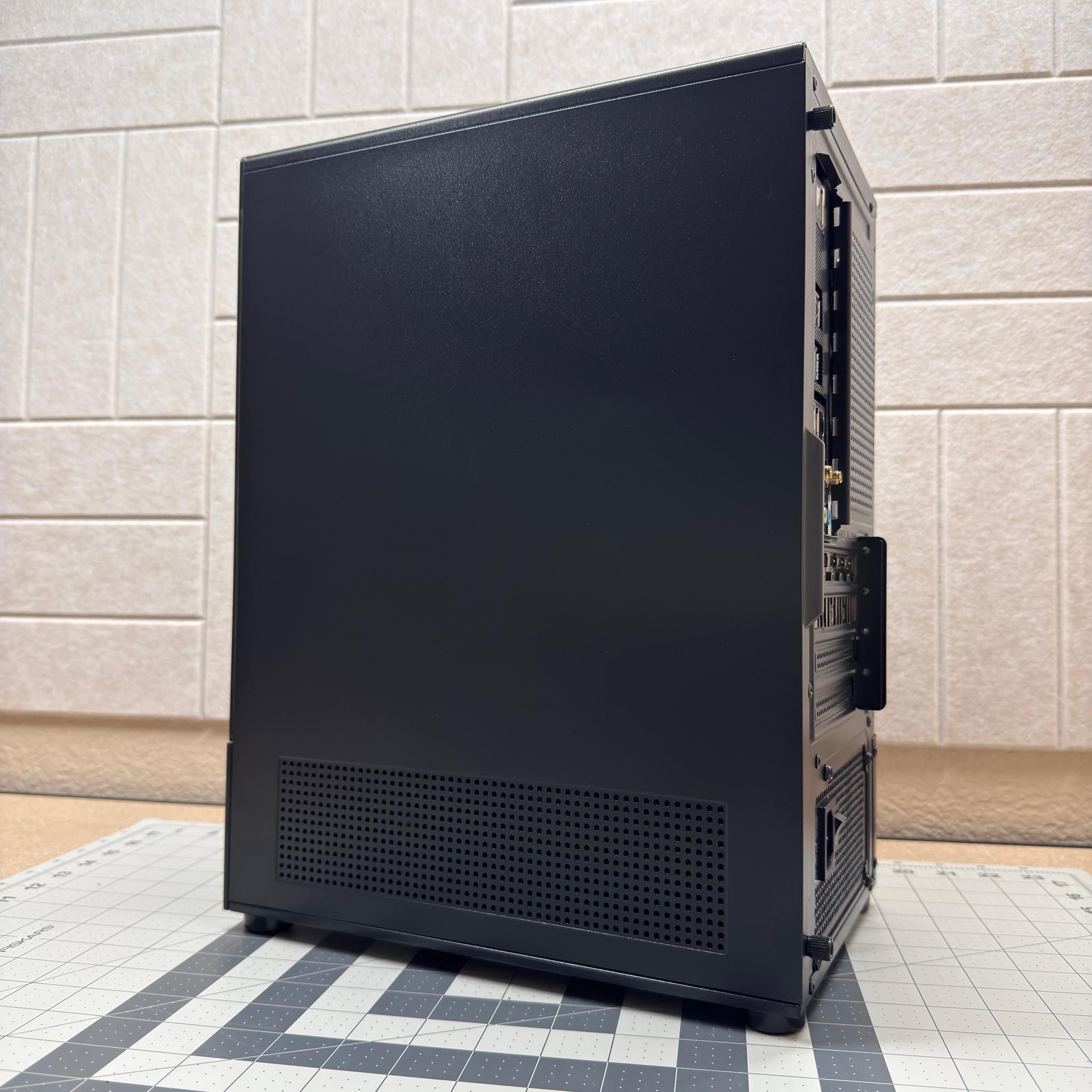 RTX 4060 | Intel i5-12490F | 4TB Storage | 16GB DRR5 Gaming PC