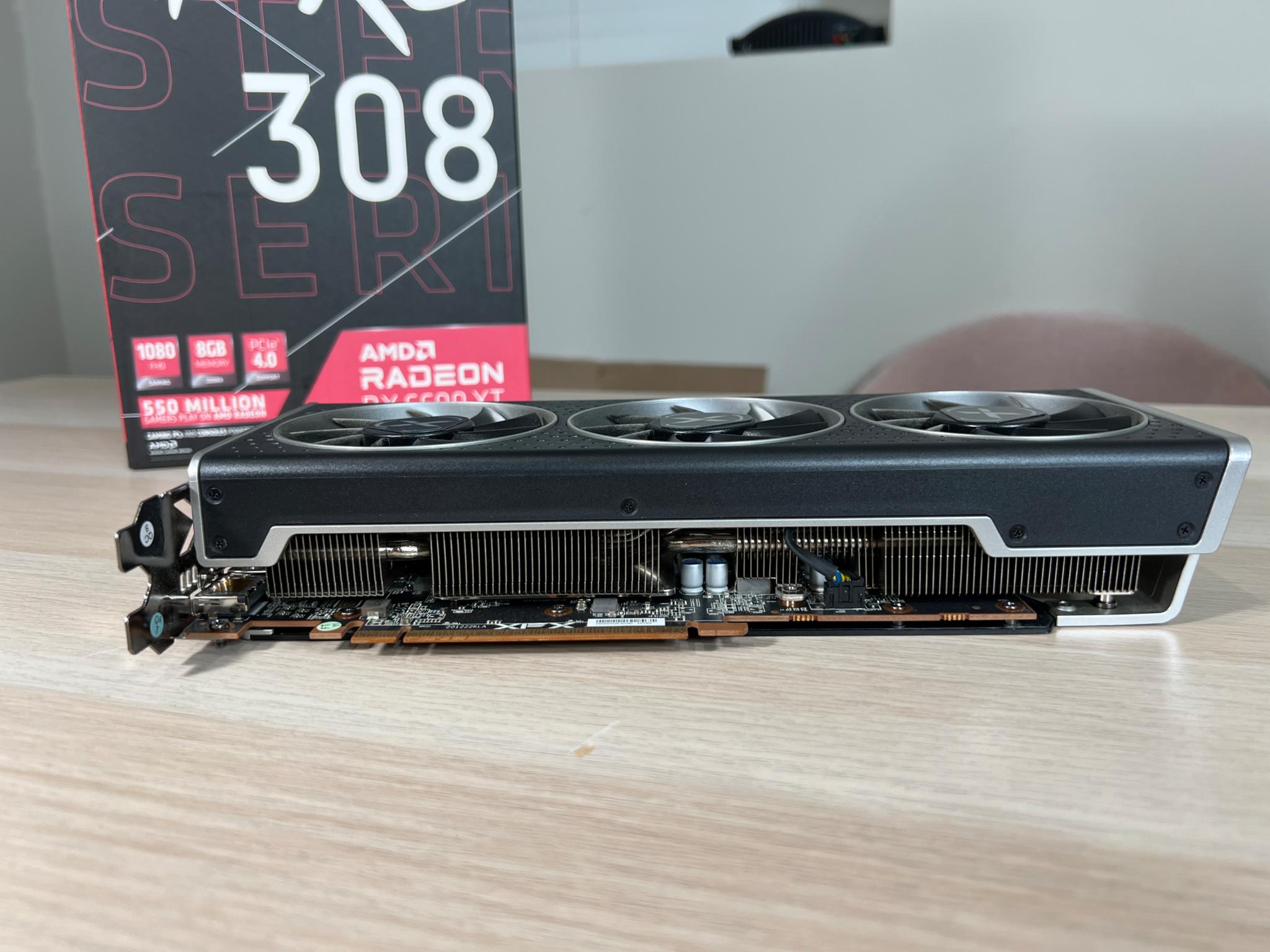 XFX 6600 XT MERC 308 Black