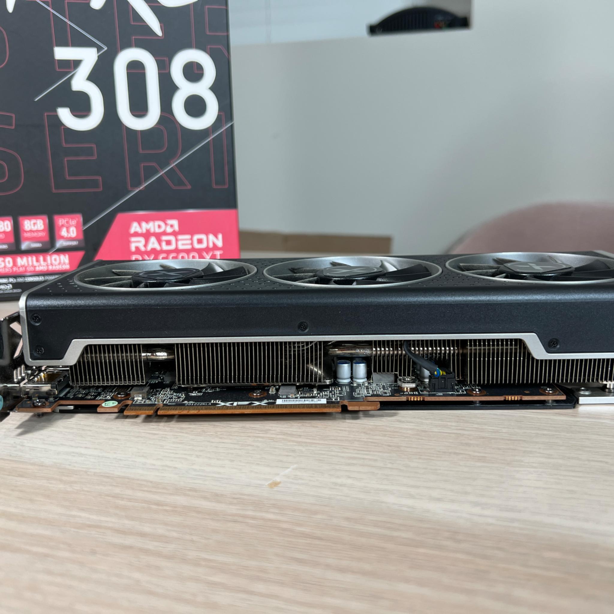 XFX 6600 XT MERC 308 Black