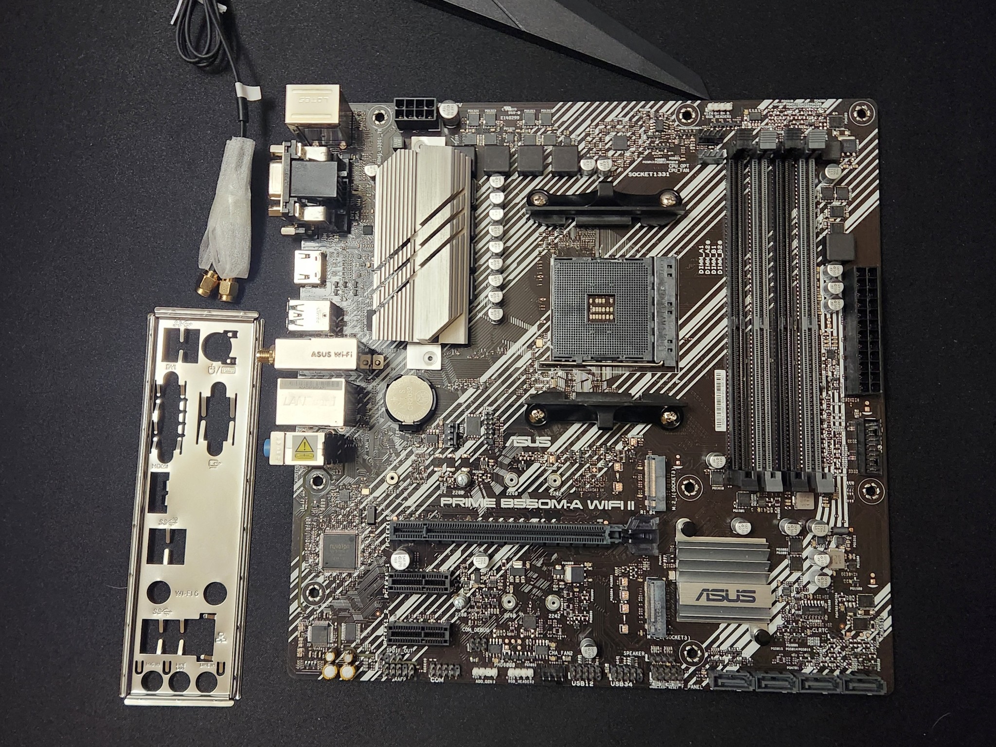 Ryzen 5 5500 | Asus B550M-A WIFI | T-Force Vulcan-Z 16gb DDR4 3200