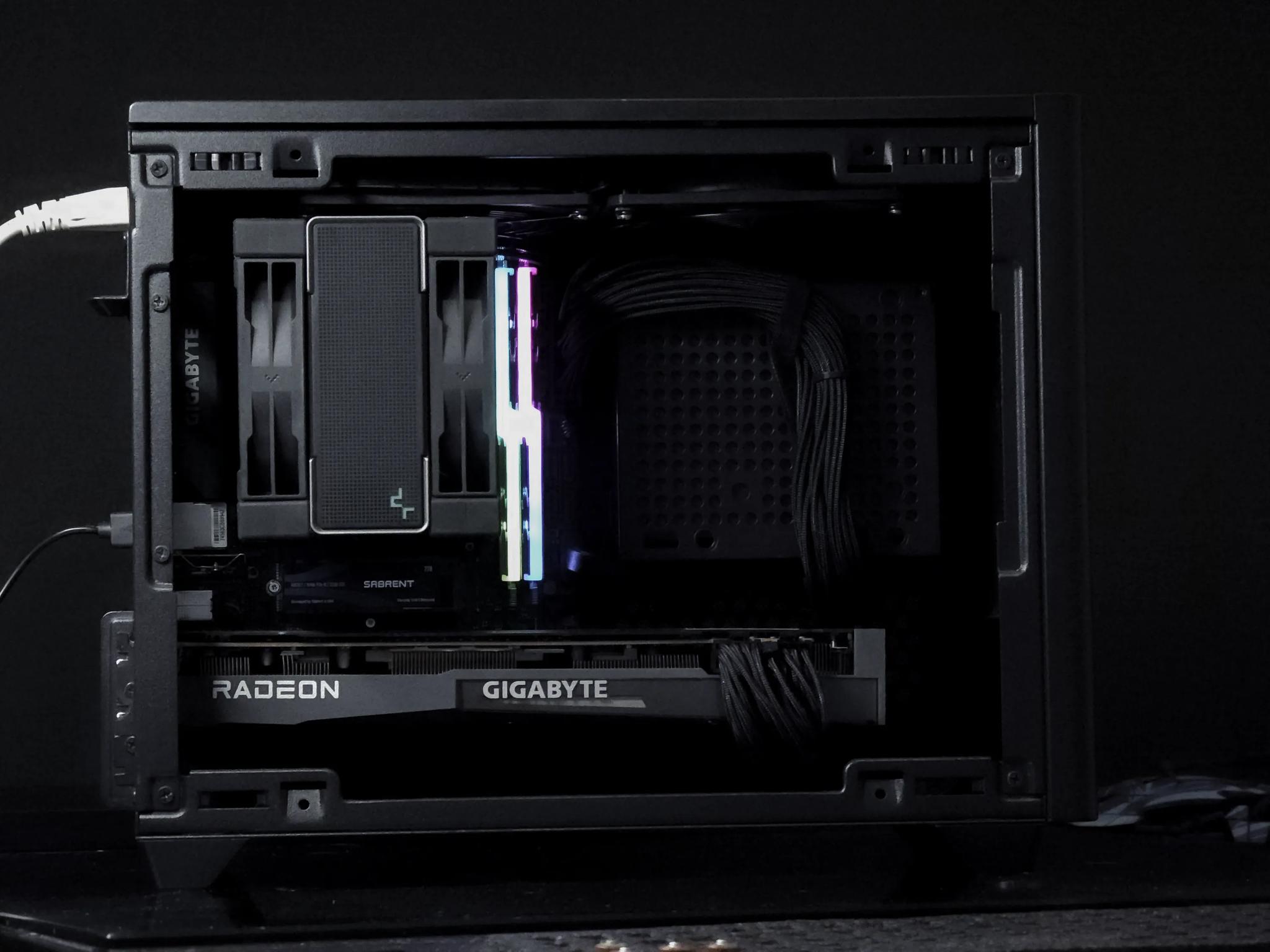 RX 6700XT/ R7 5700X Gaming PC Computer