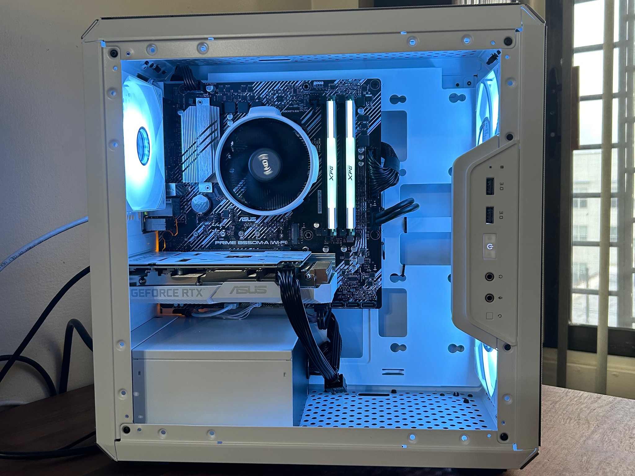 **SALE** RTX 3060 12GB | Ryzen 5 3600 | 1TB SSD | WI-FI | The Trooper