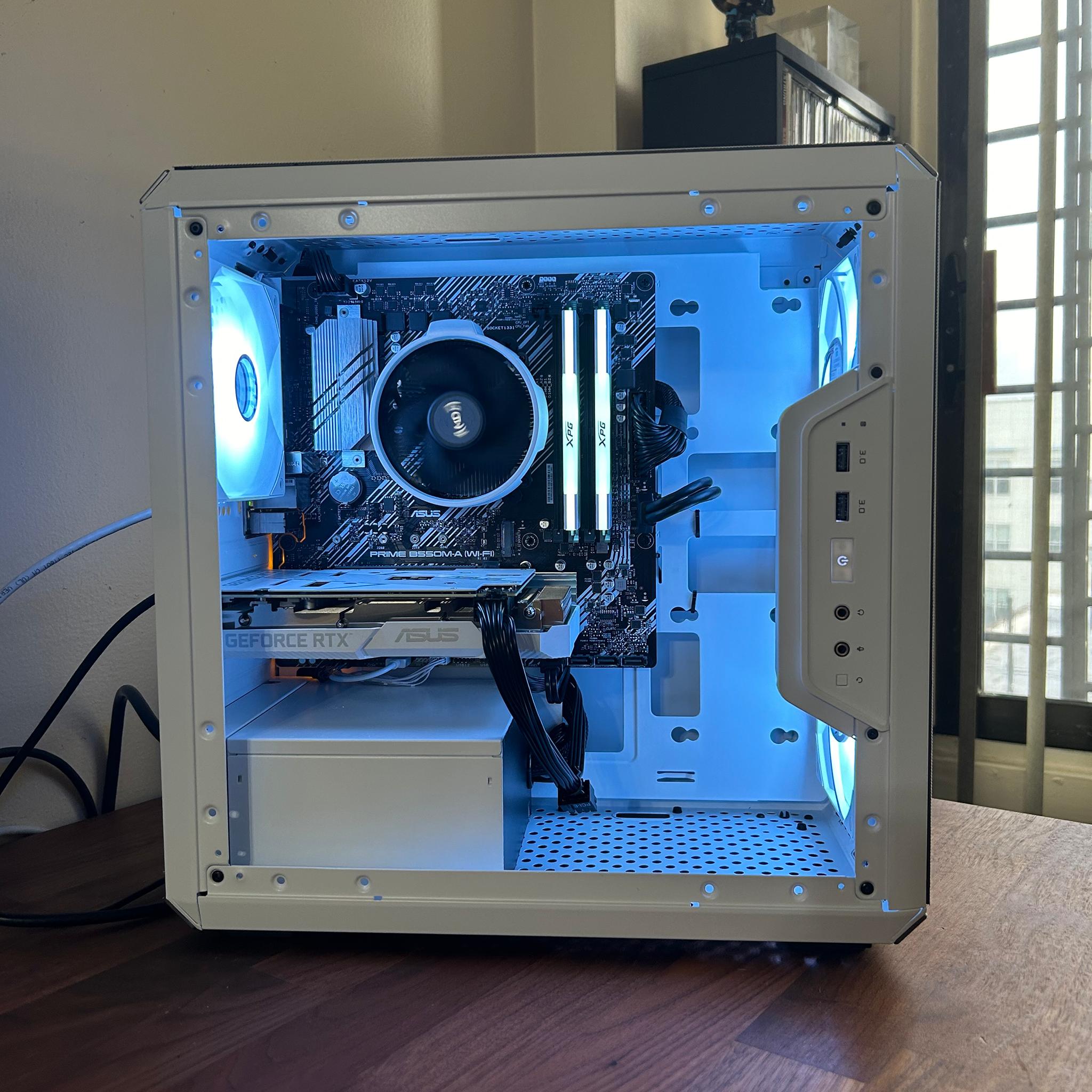 **SALE** RTX 3060 12GB | Ryzen 5 3600 | 1TB SSD | WI-FI | The Trooper