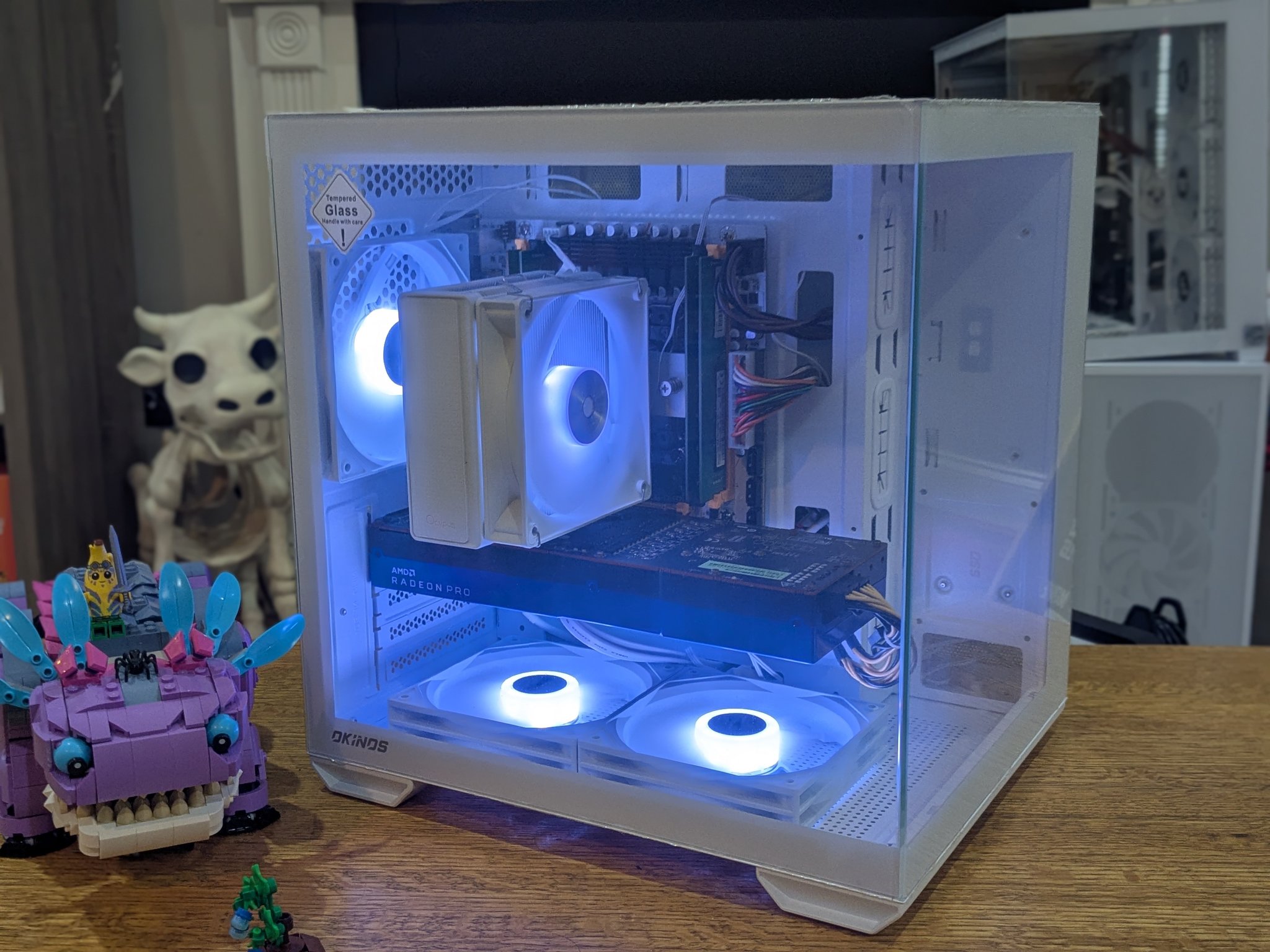 Workstation Gamer | 8 Core Xeon (same as i7), 32GB RAM, 8GB AMD W5700, 512GB SSD, Win11