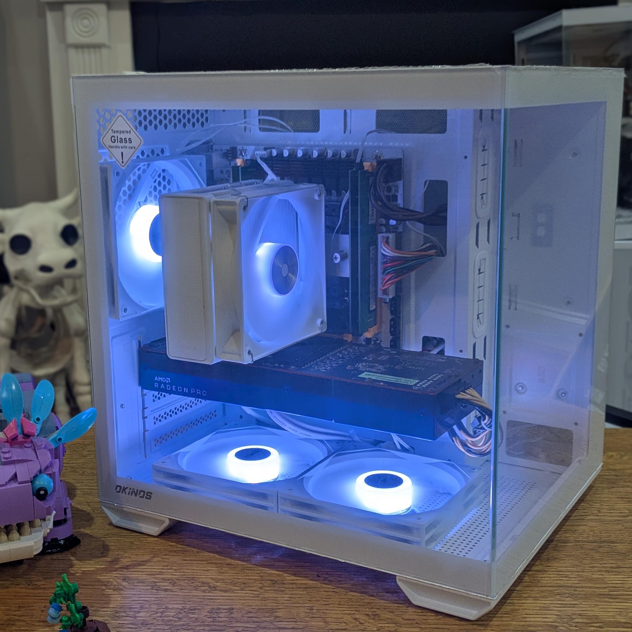 Workstation Gamer | 8 Core Xeon (same as i7), 32GB RAM, 8GB AMD W5700, 512GB SSD, Win11