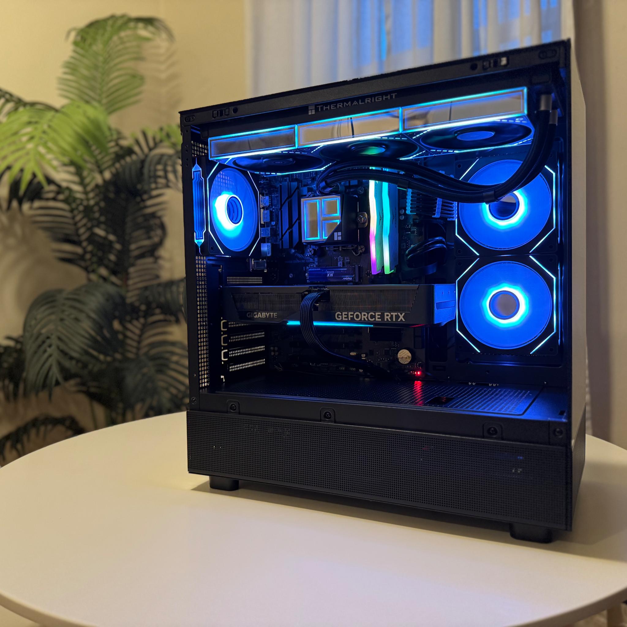 NEW RTX 5070 GAMING PC