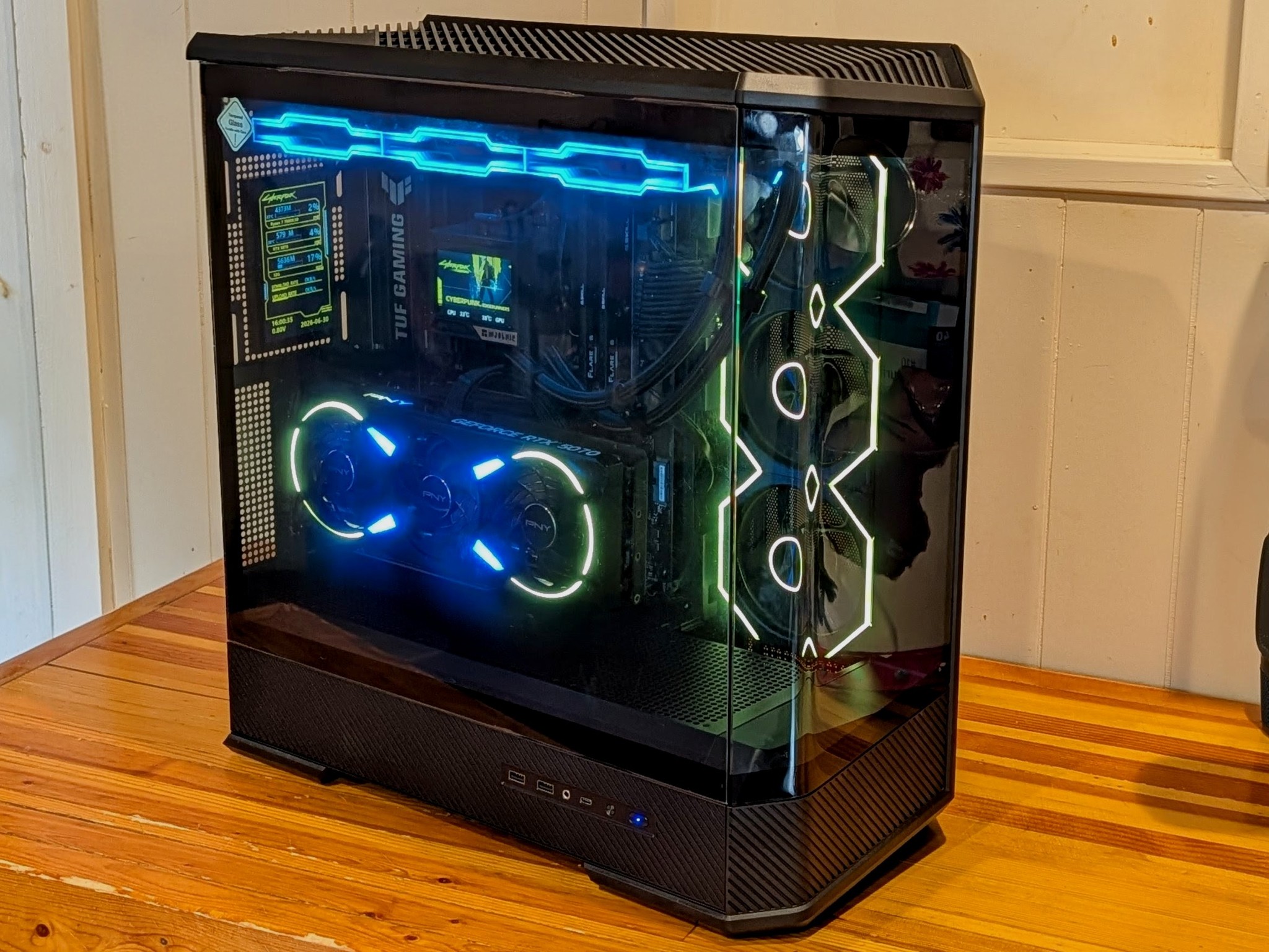 💙 The 2077 💛 Ryzen 7 7800X3D + RTX 5070 + 32gb + 2TB ssd | Premium Dual LCD Build