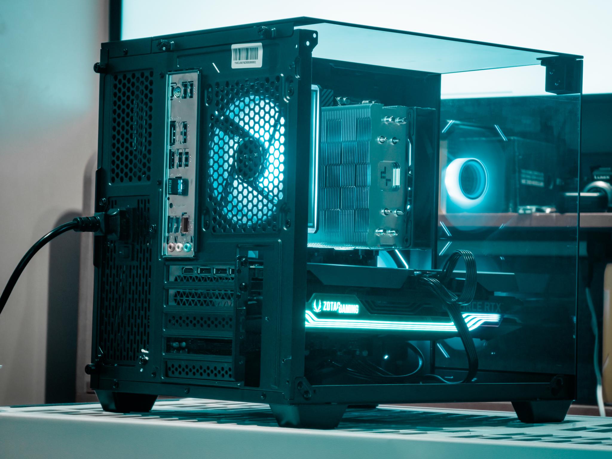 🔥 High-End Gaming PC – Ryzen 9 9900X | RTX 3080 Ti | 32GB DDR5 | RGB Fishtank 🔥