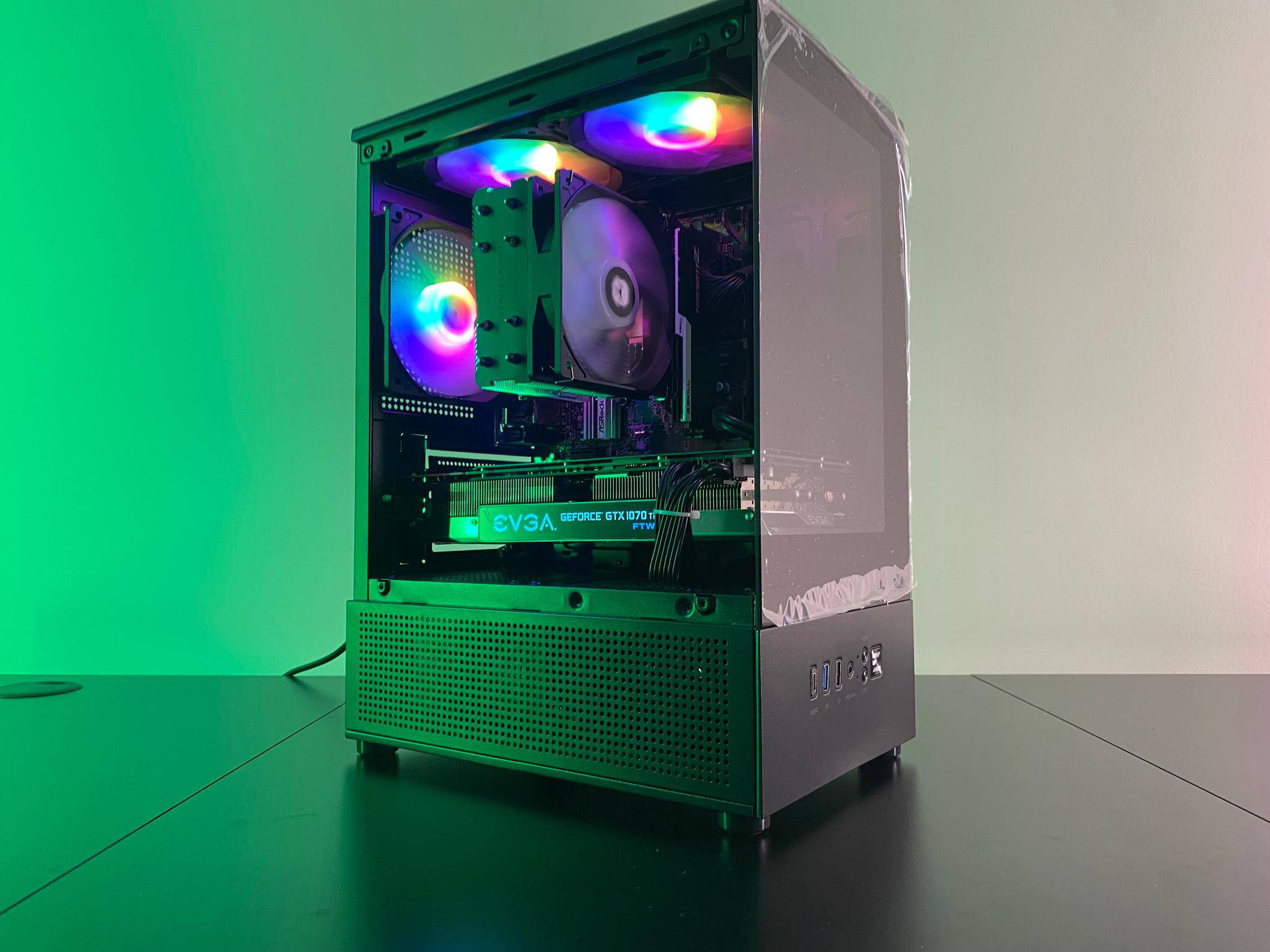 RGB Gaming PC | EVGA GTX 1070 Ti FTW 8GB | Intel Core i5-7500 | 16GB DDR4 RAM | 500GB SSD |