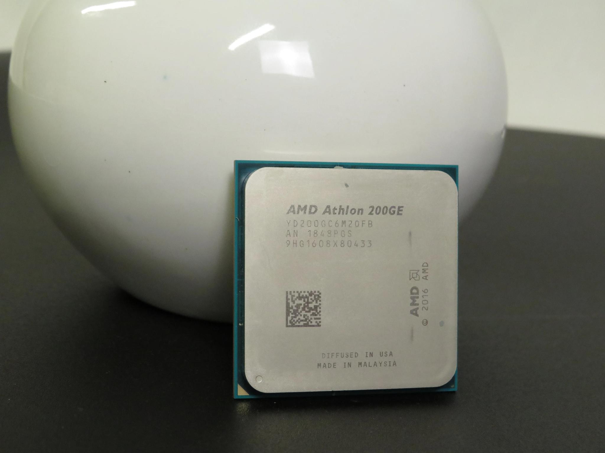 Used Athlon 200GE 2 Cores 4 threads AM4 w/integrated Raedon graphics