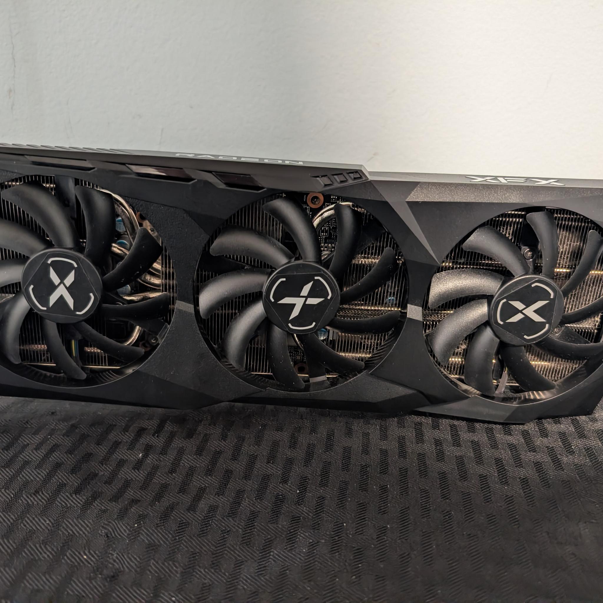 XFX RX 6700 XT Speedster QICK 319 BLACK