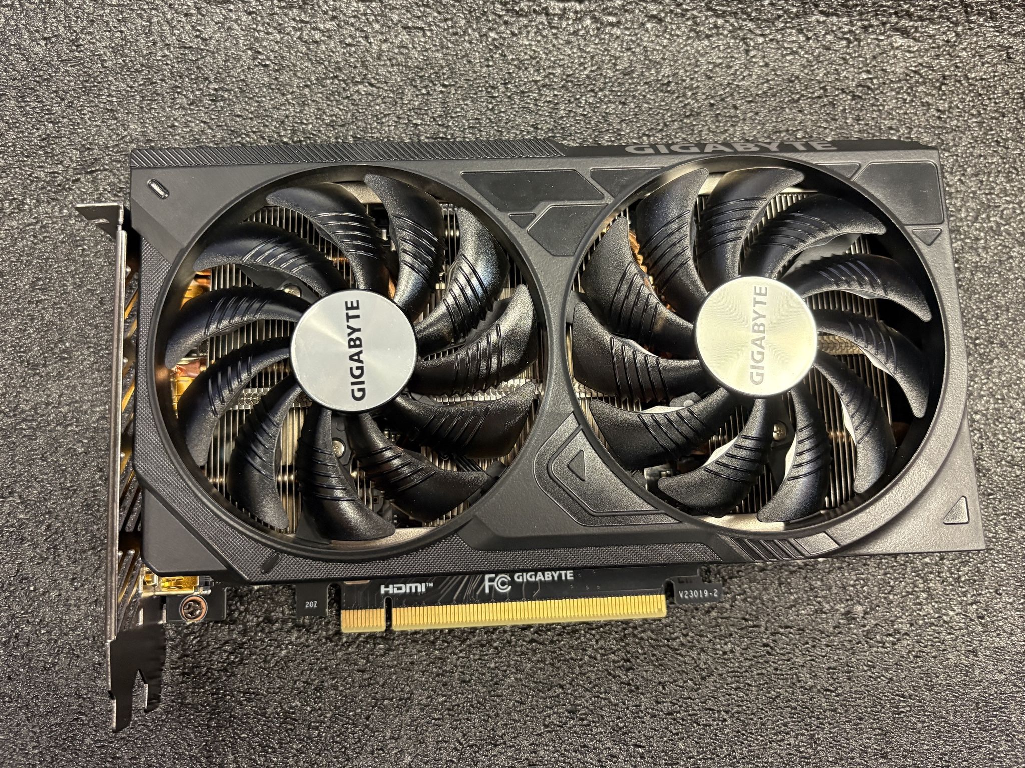 GIGABYTE GeForce RTX 4060 Ti WINDFORCE OC 8G