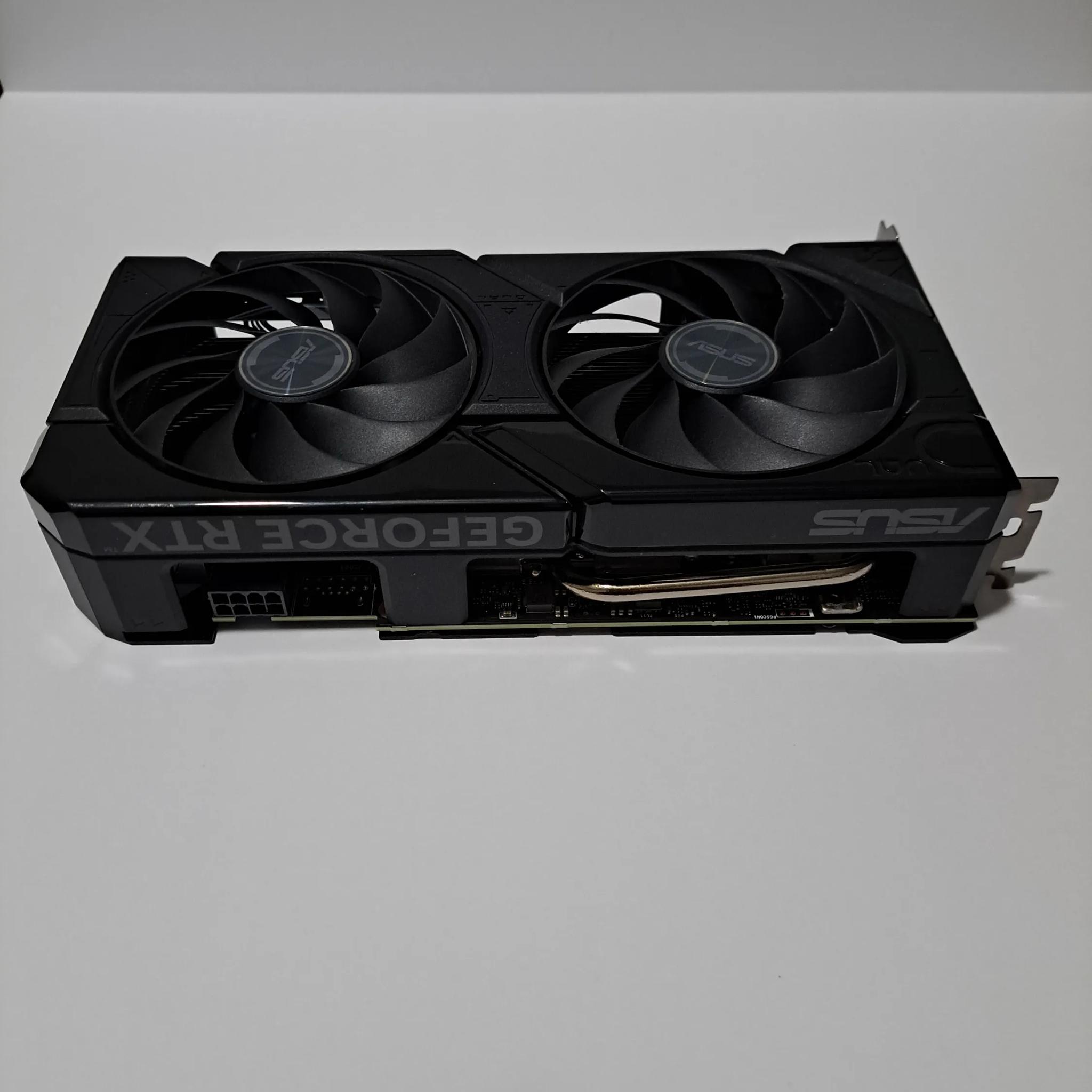 Asus Dual GeForce RTX 4070 OC EVO GPU