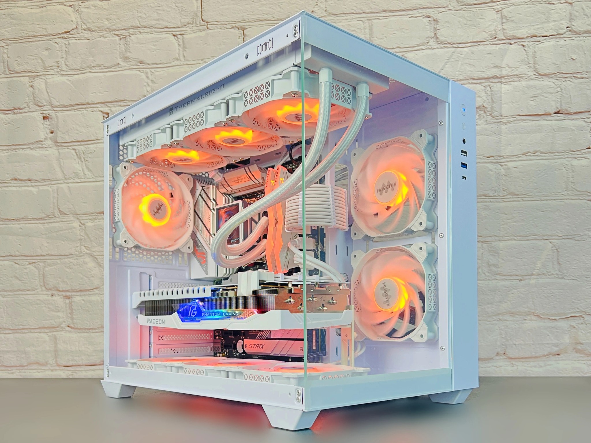 👻 Phantom 👻 Ryzen 7 7800X3D RX 7900 XT 20GB 32GB DDR5 2TB M.2 Win 11Pro Gaming PC 🤯