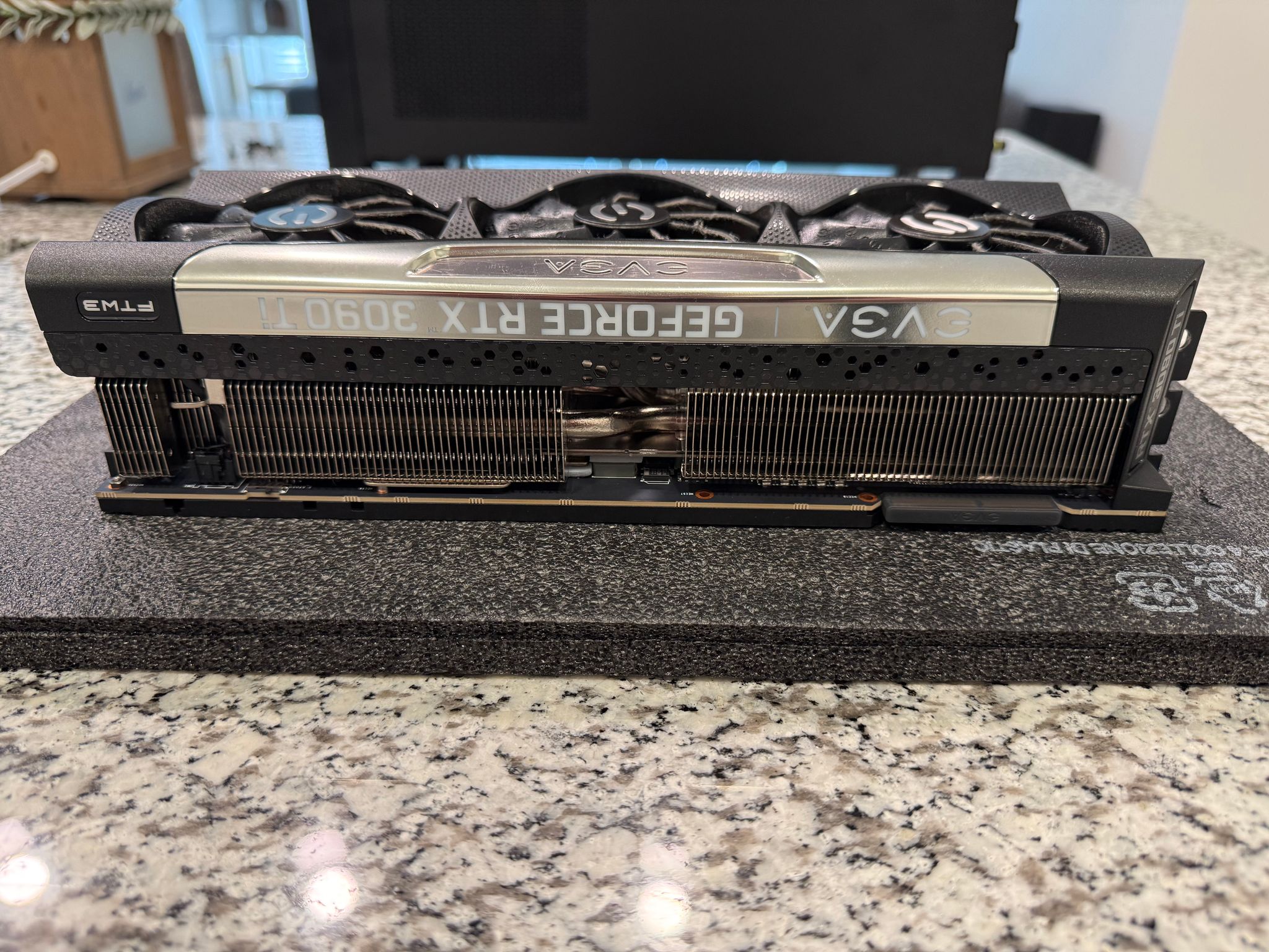 EVGA RTX 3090 Ti FTW3