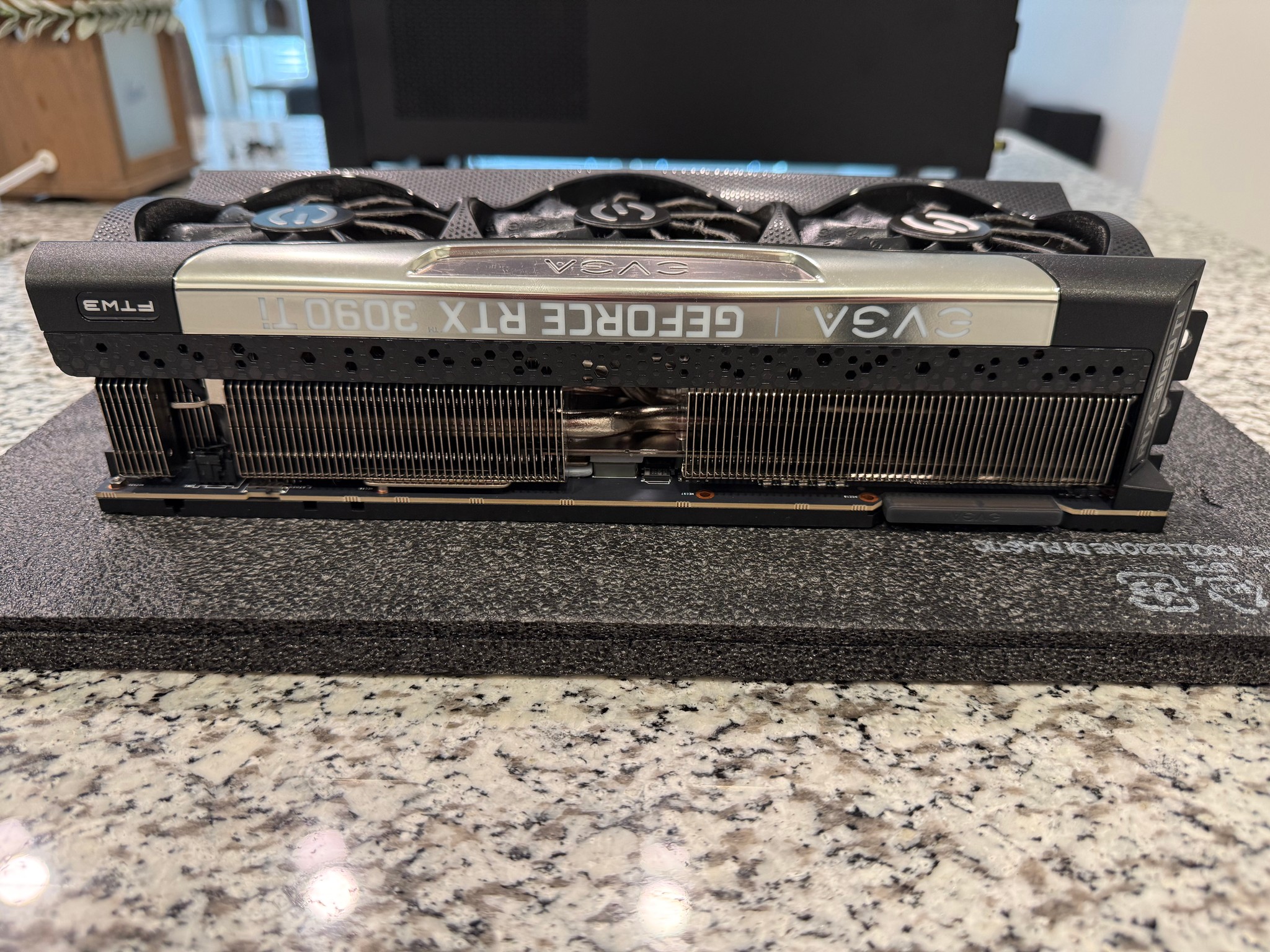 EVGA RTX 3090 Ti FTW3