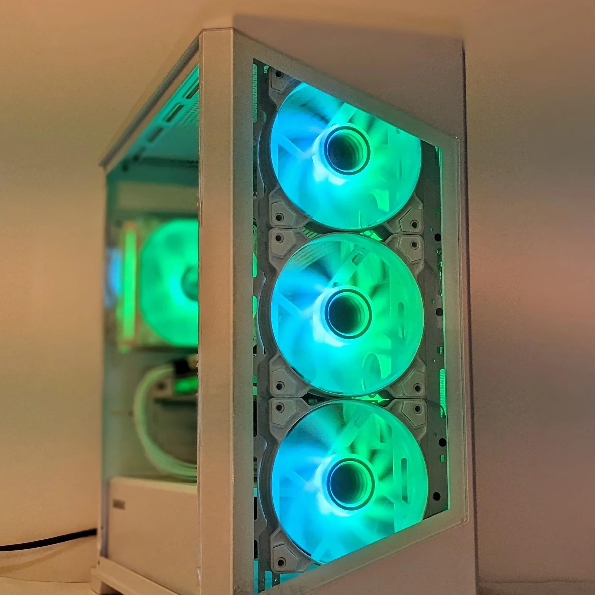 🧊Ice King👑 RTX 4060⚪️Intel I7-6800K/6-cores/12-threads⚪️16GB RAM ⚪️ 1TB NVMe SSD⚪️ Windows 11 Pro