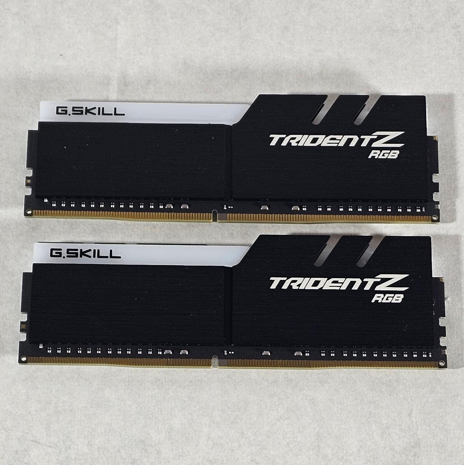 32GB DDR4 (2x16GB) 481 CL16 3200MT/s G.Skill Trident Z