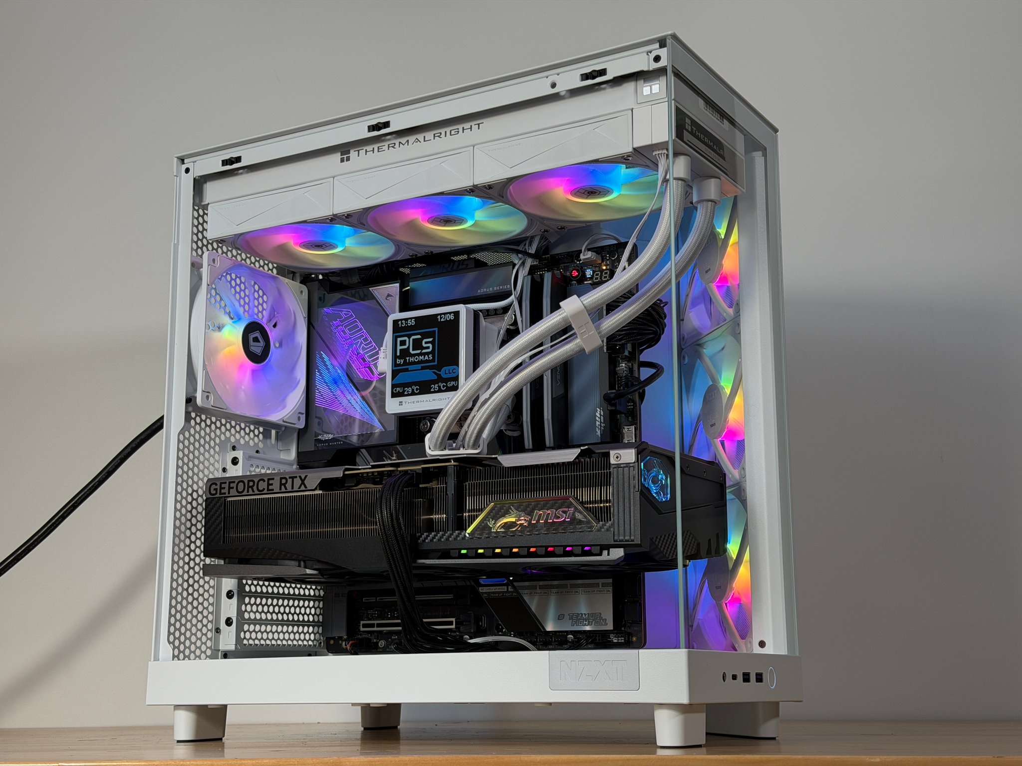 RTX 5090 Intel Core Ultra 285k Gaming PC