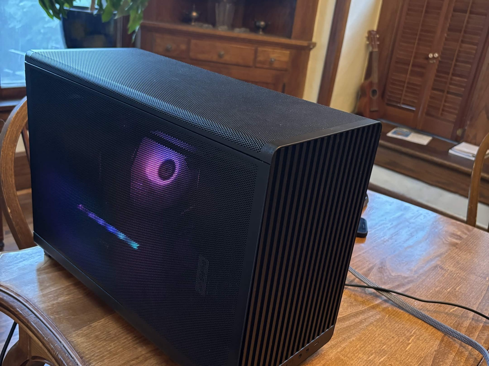 SFF Radeon RX 6800 Custom Gaming PC Pure Performance - Ryzen 7 5800X